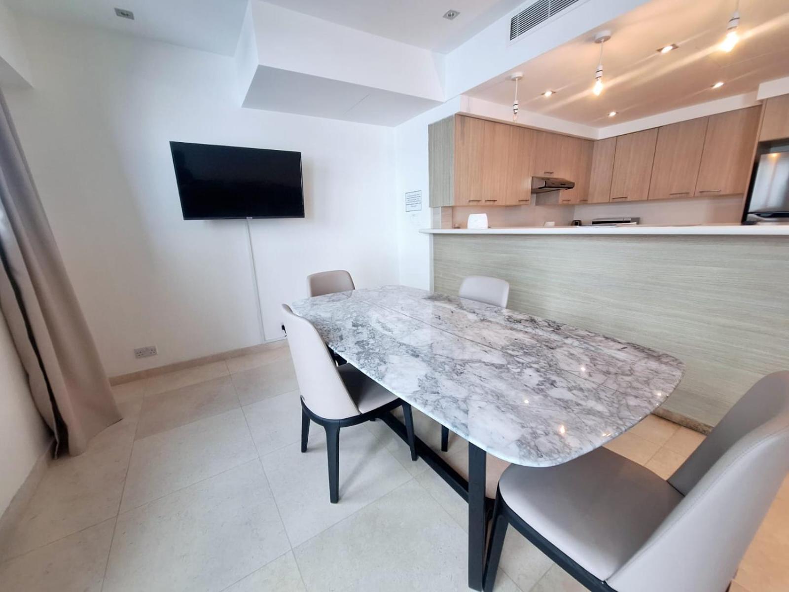 Apartment with Balcony