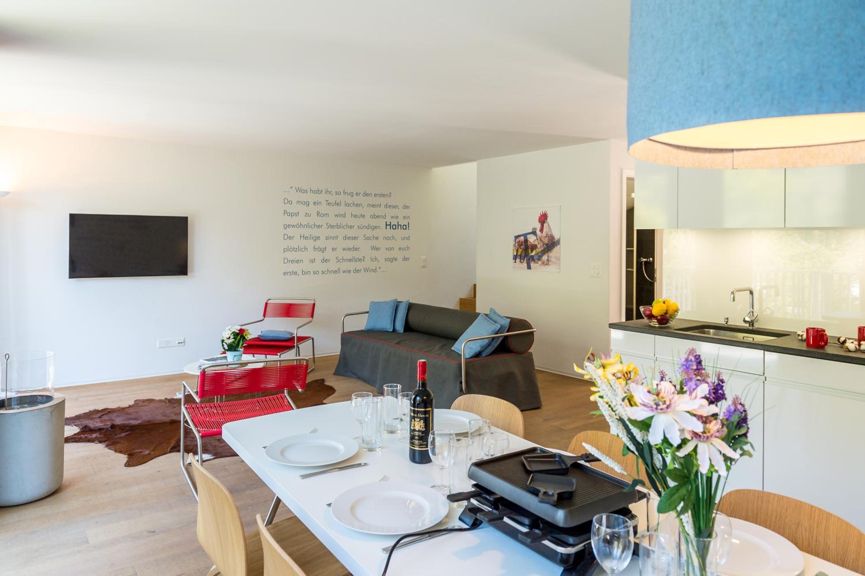 Apartment with Matterhorn view and balcony: 436 ft²/1432 ft²