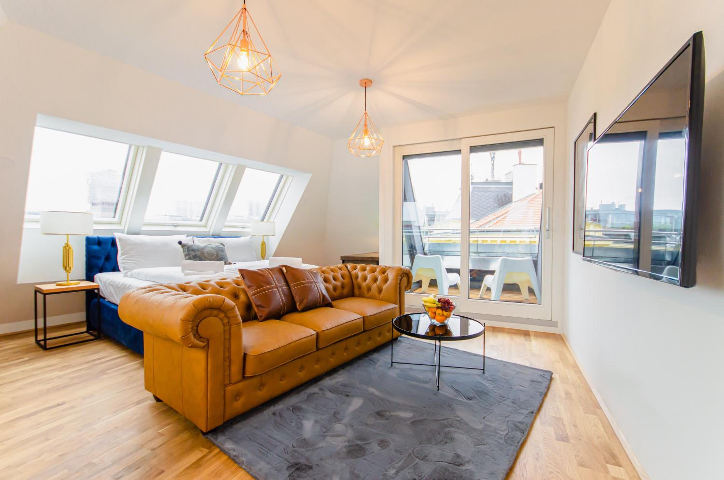 Deluxe One-Bedroom Apartment with Terrace