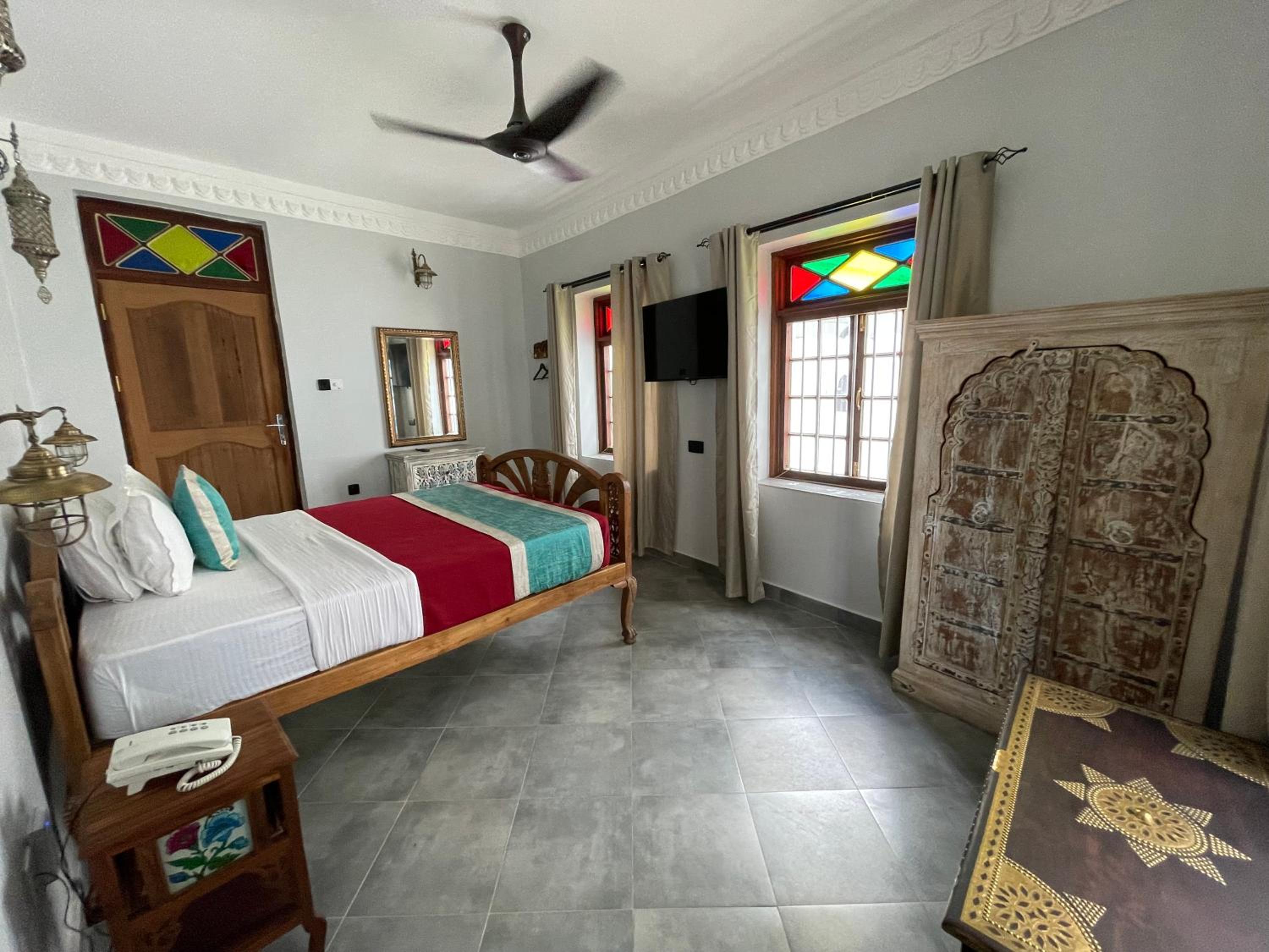 Apartment with City View