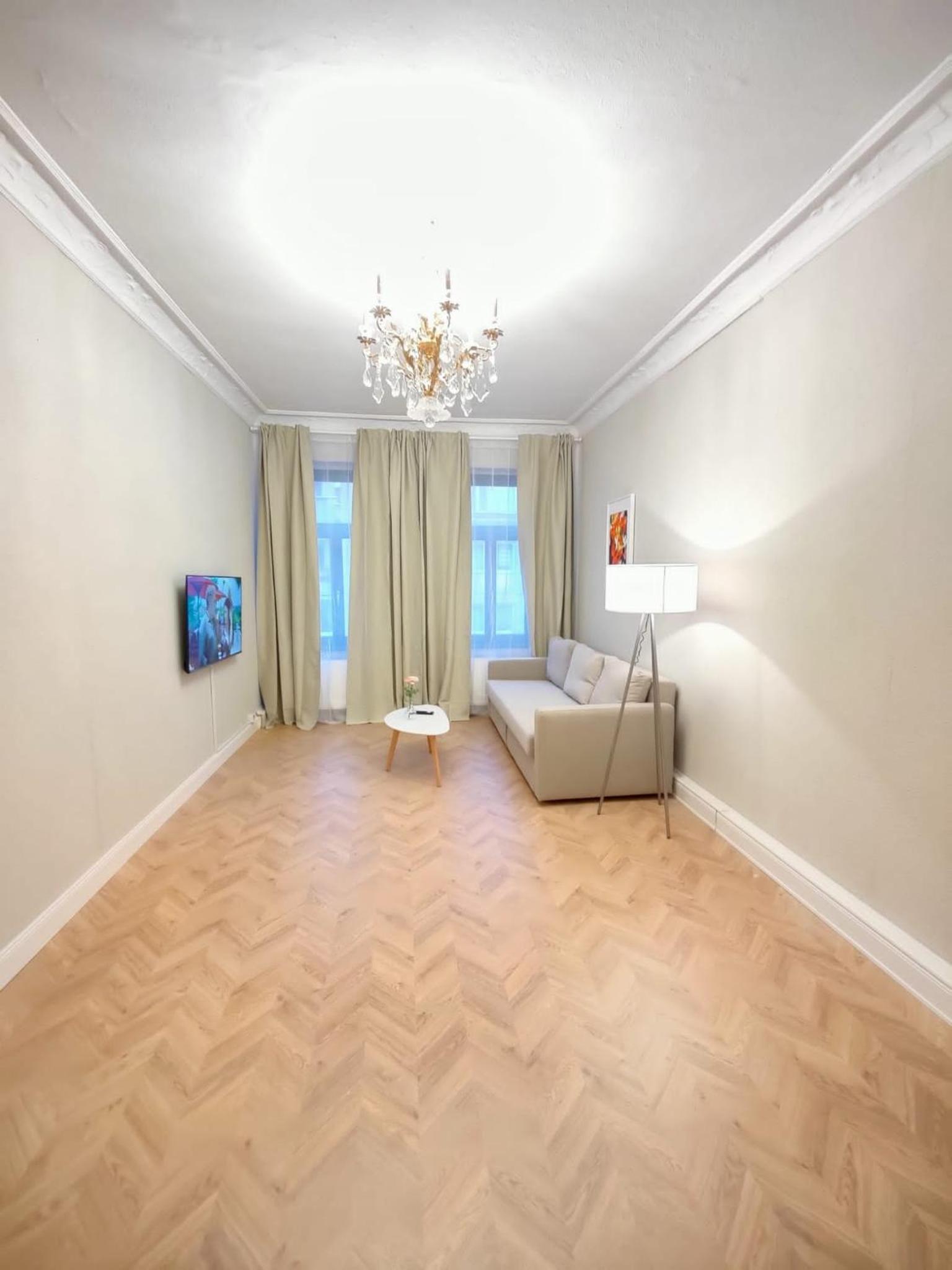 One-Bedroom Apartment (Without Sauna)