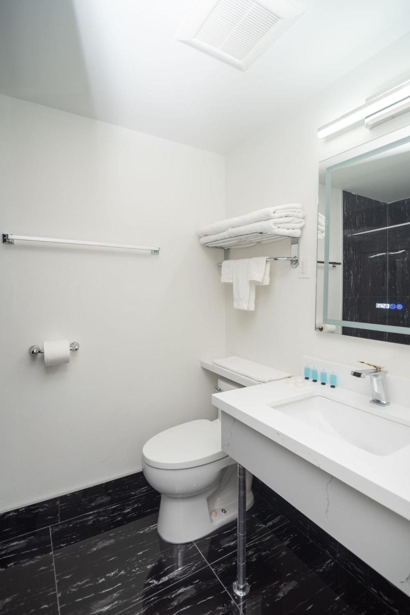 Superior Queen Room with Two Queen Beds - Newly Renovated