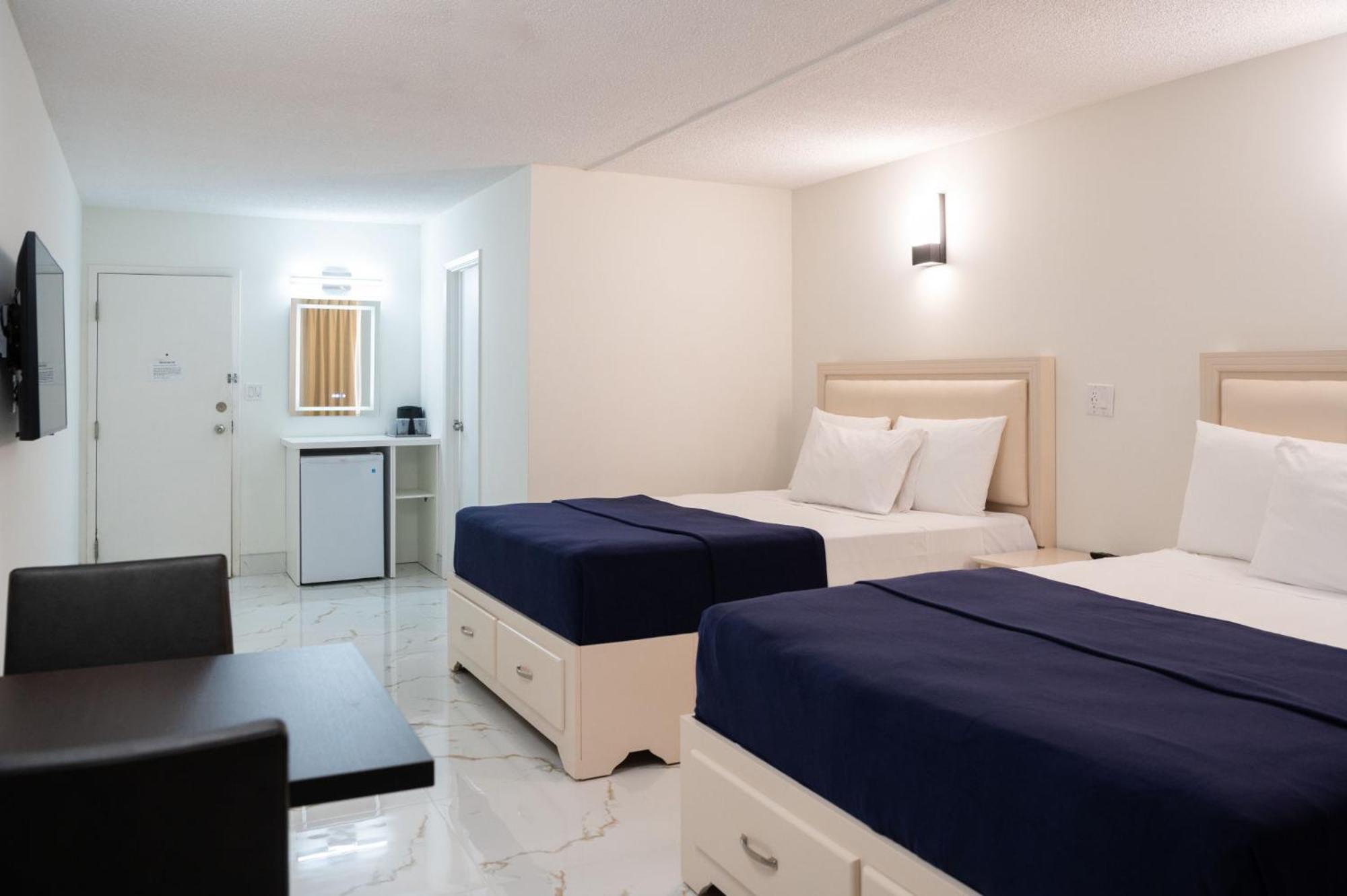 Superior Queen Room with Two Queen Beds - Newly Renovated