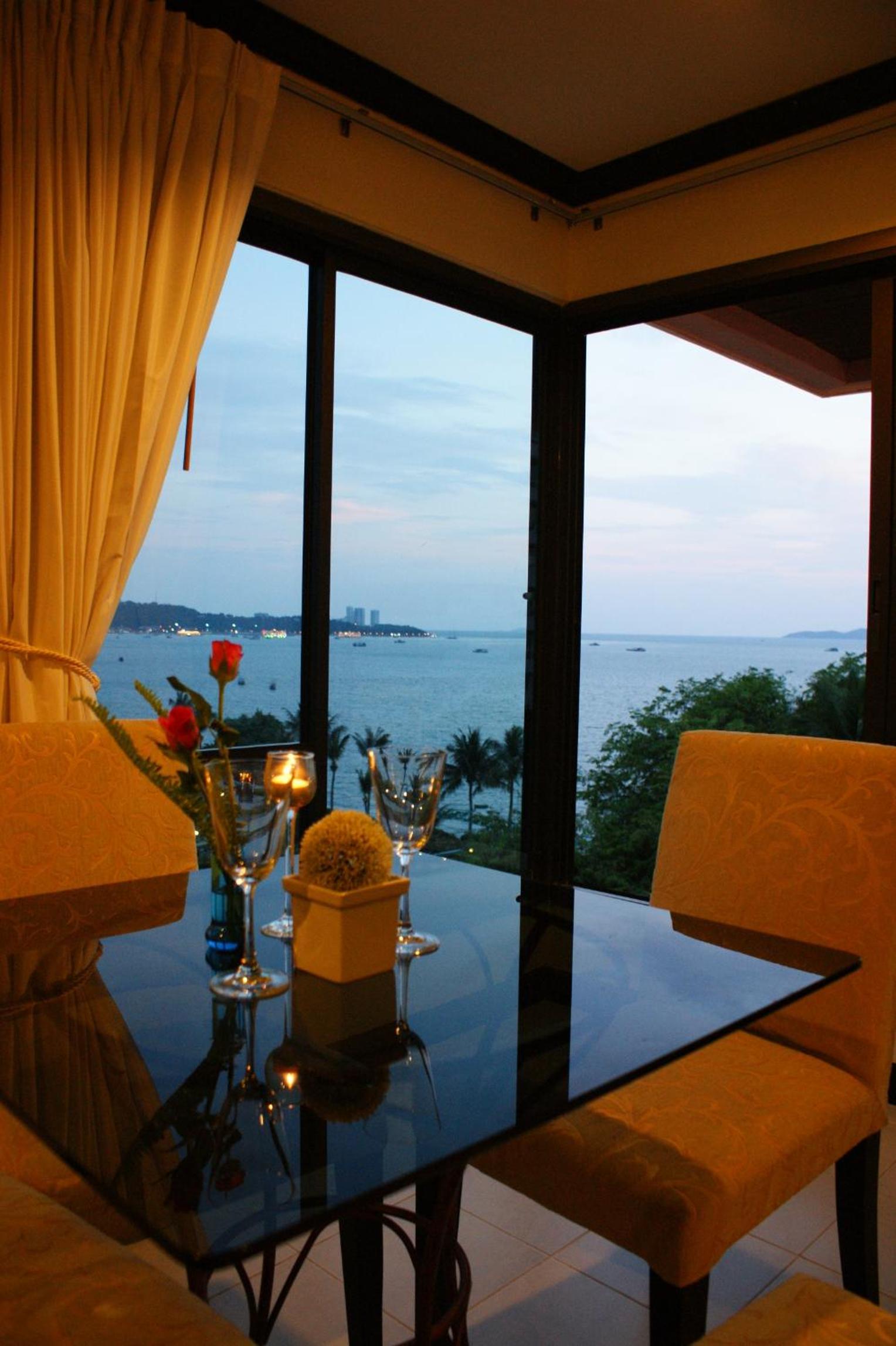Suite with Sea View