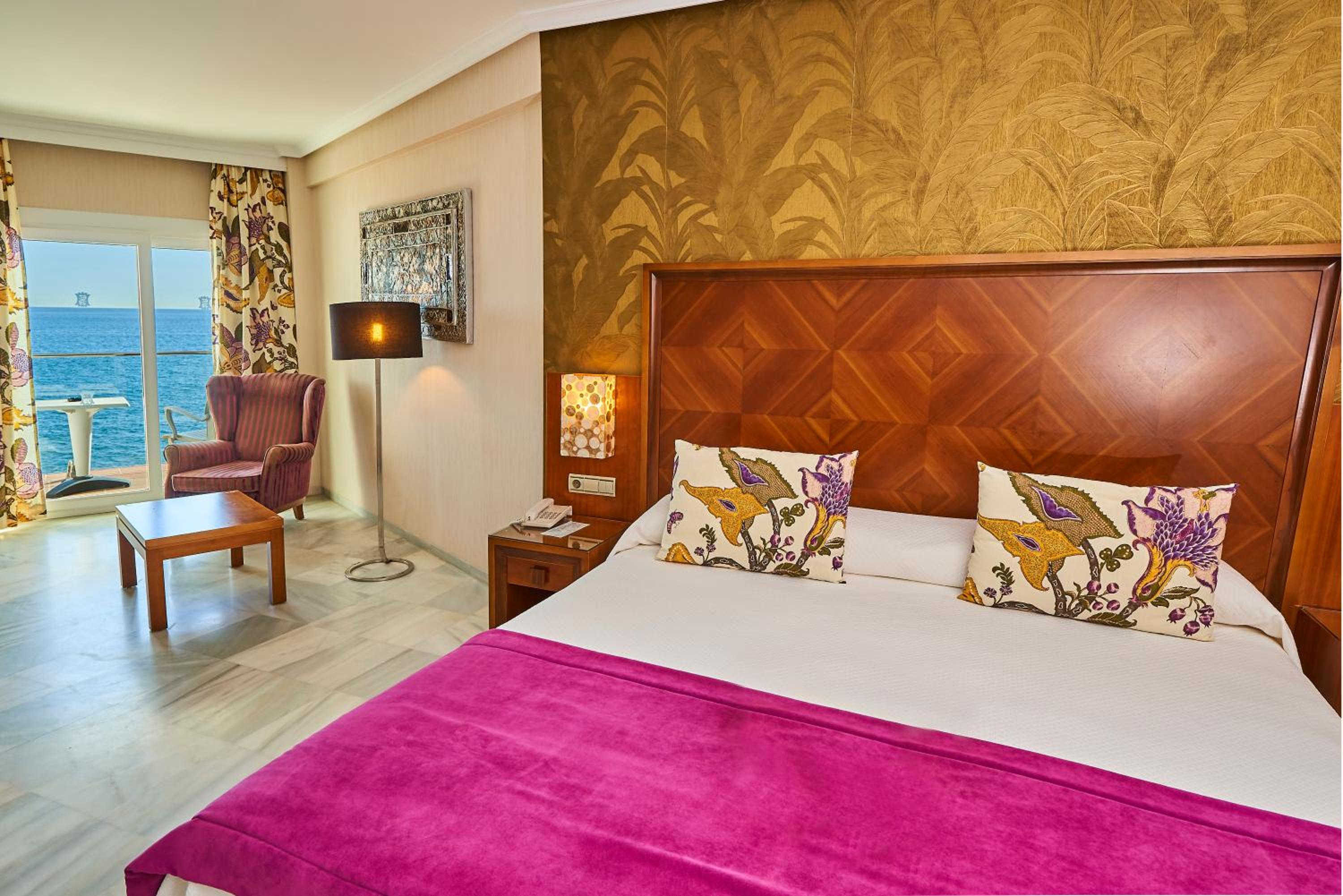 Family Junior Suite with Sea View and Balcony (2 Adults + 2 Children)