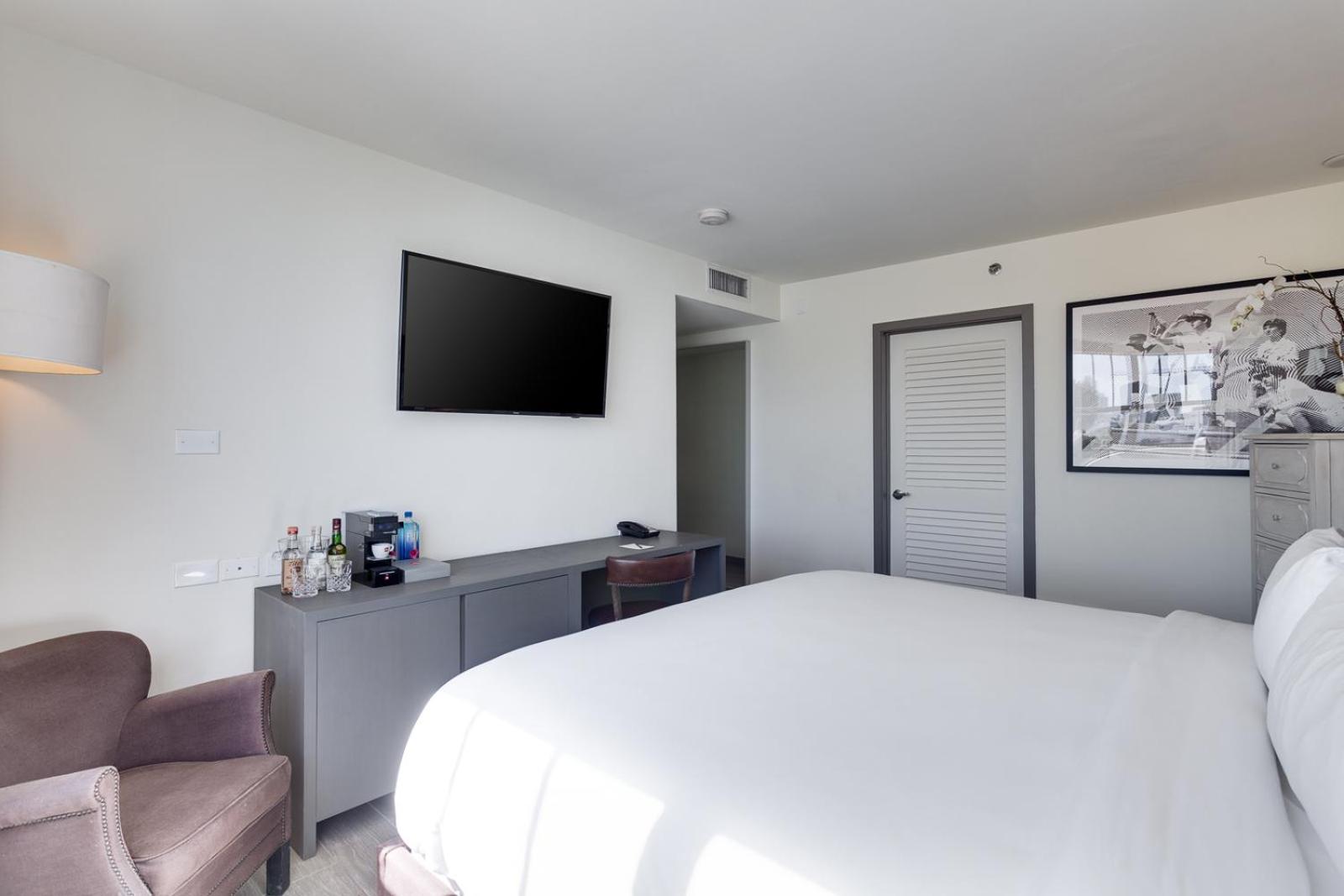 One Bedroom Pool View Suite