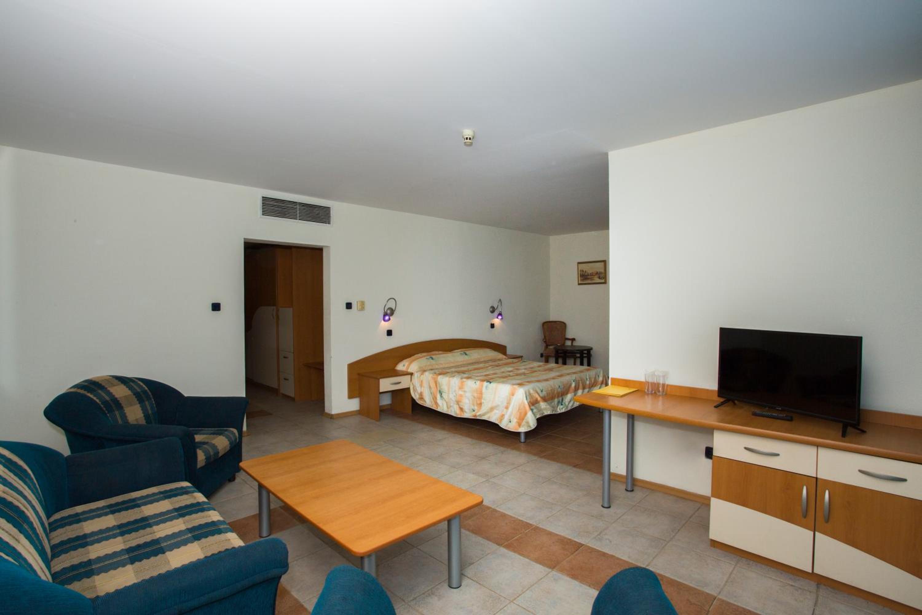 Studio with Sea View