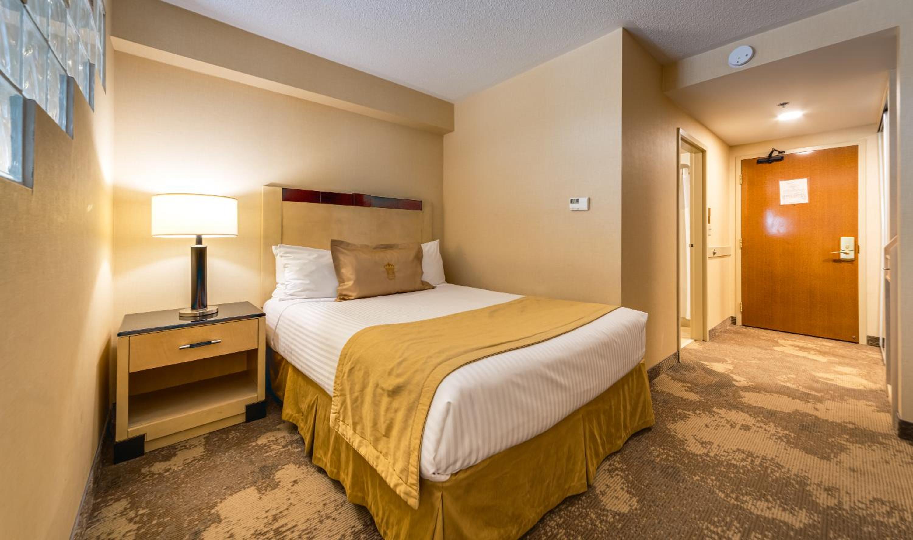 Queen Suite with Sofa Bed