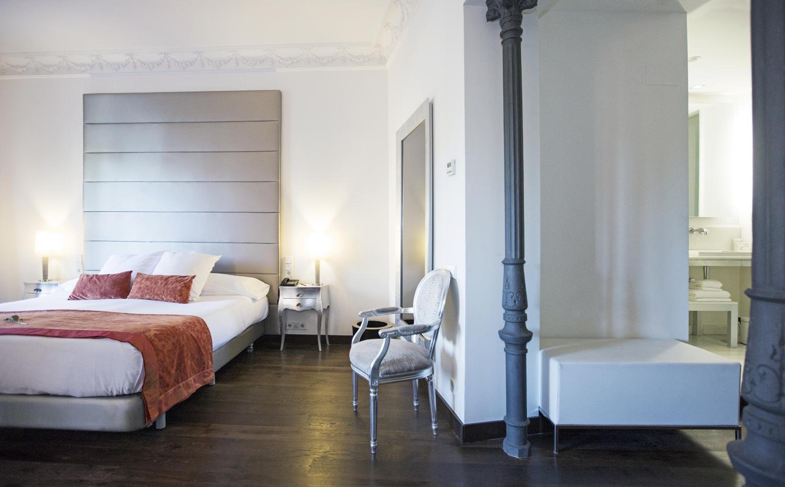 Deluxe Double or Twin Room with View