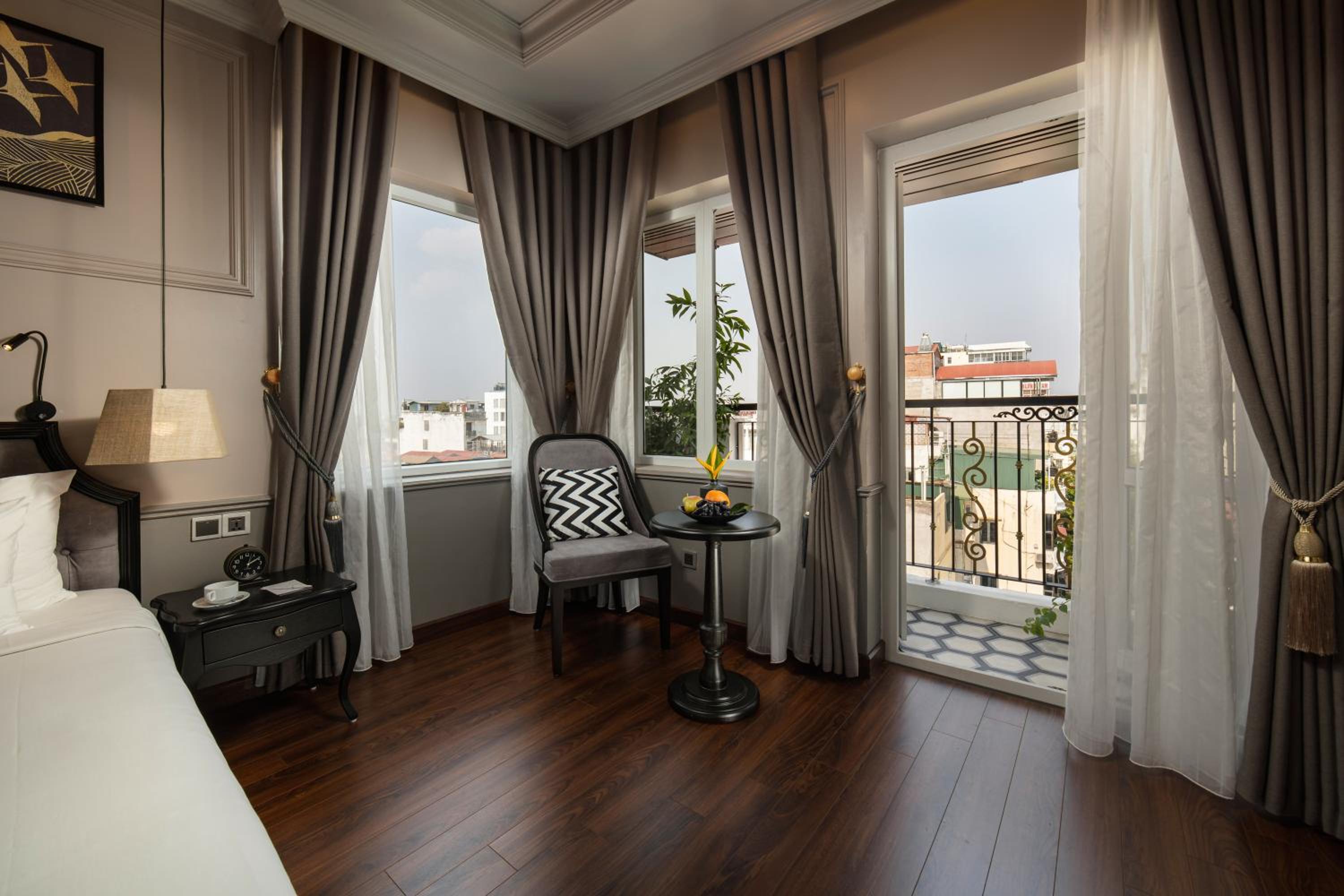 Suite with Balcony