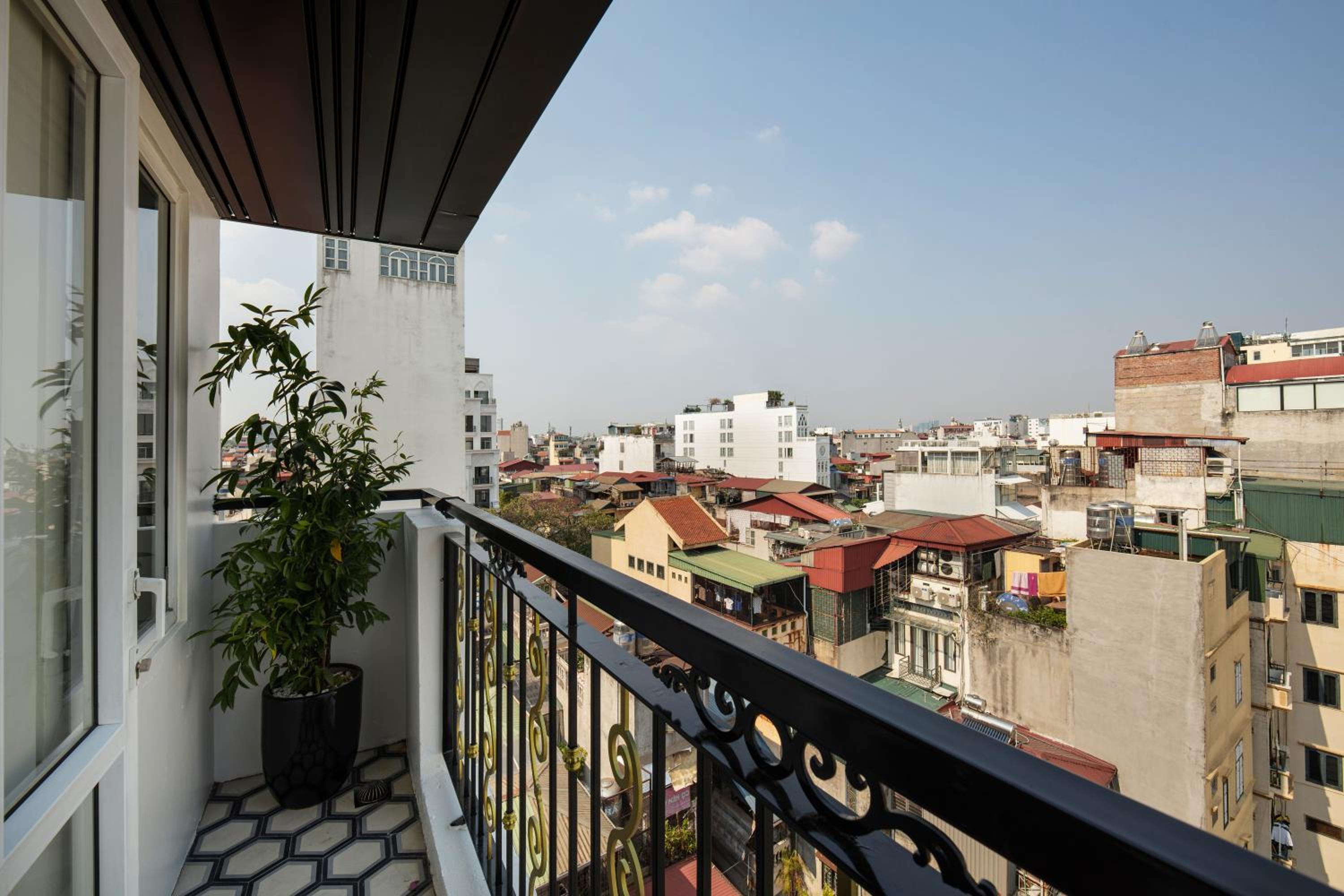 Suite with Balcony