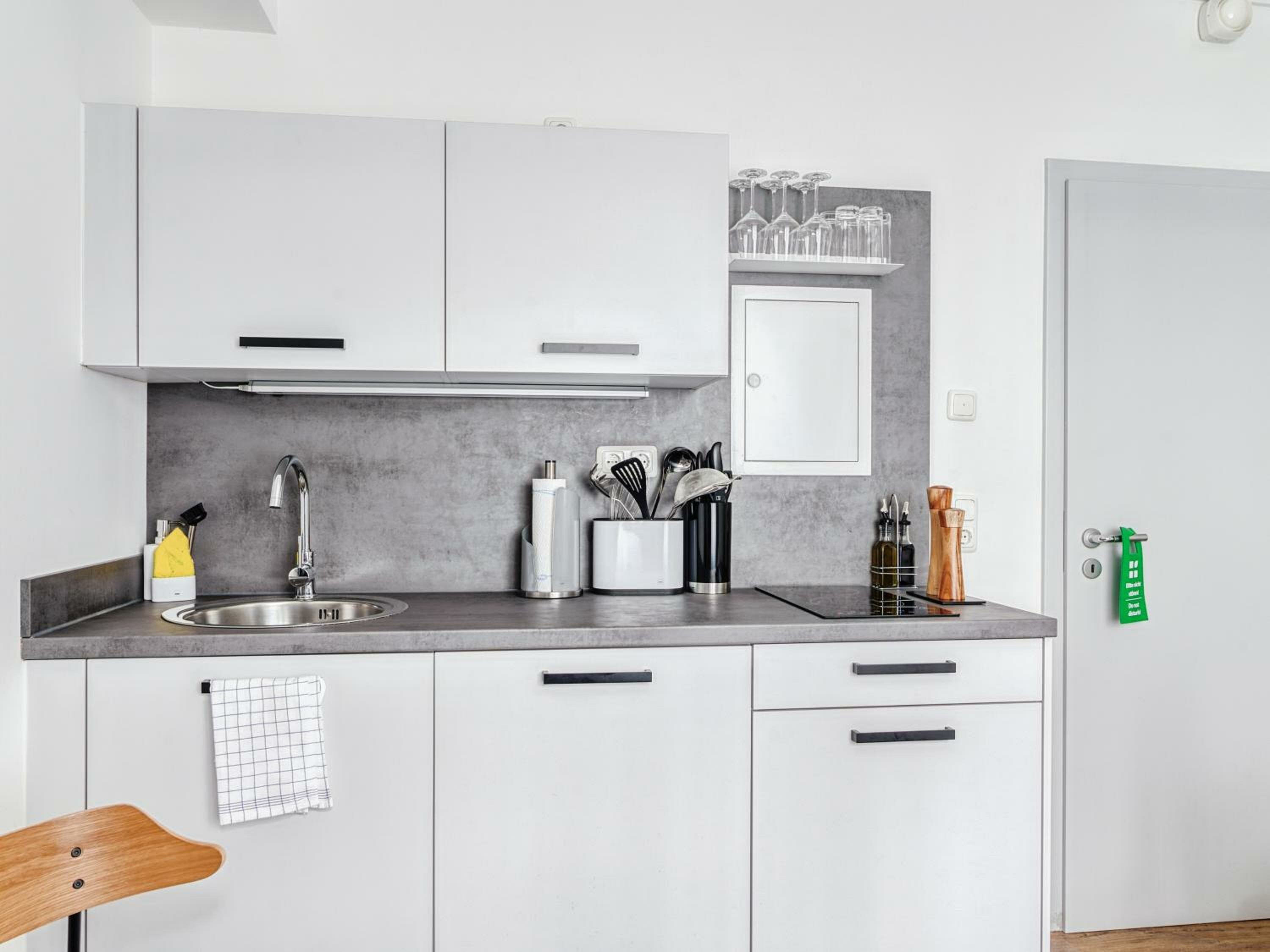 One-Bedroom Suite - Basement 