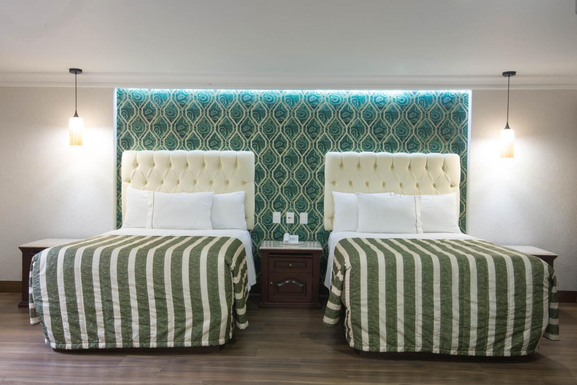 Standard Double Suite