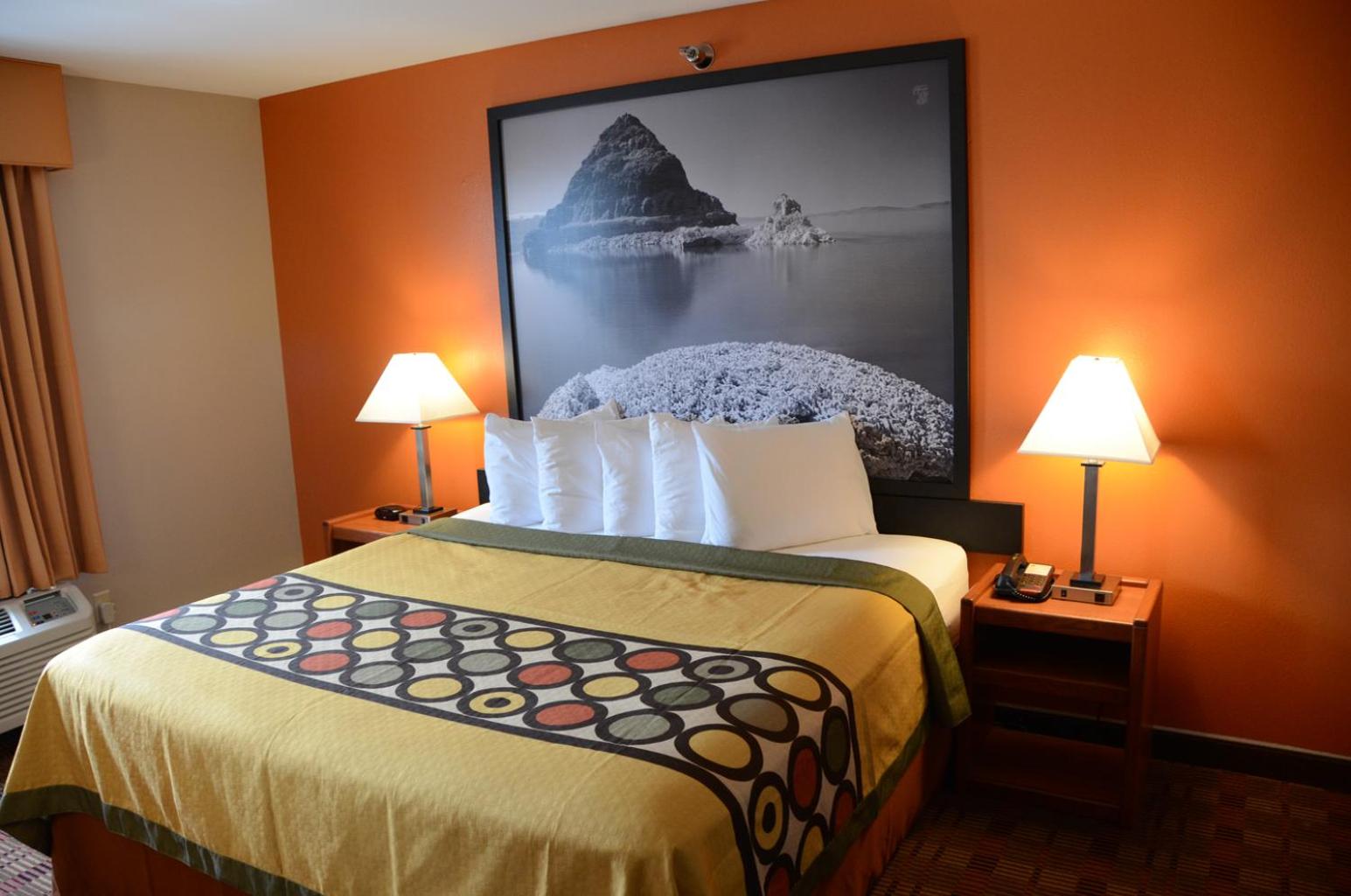 King Studio Suite - Non-Smoking