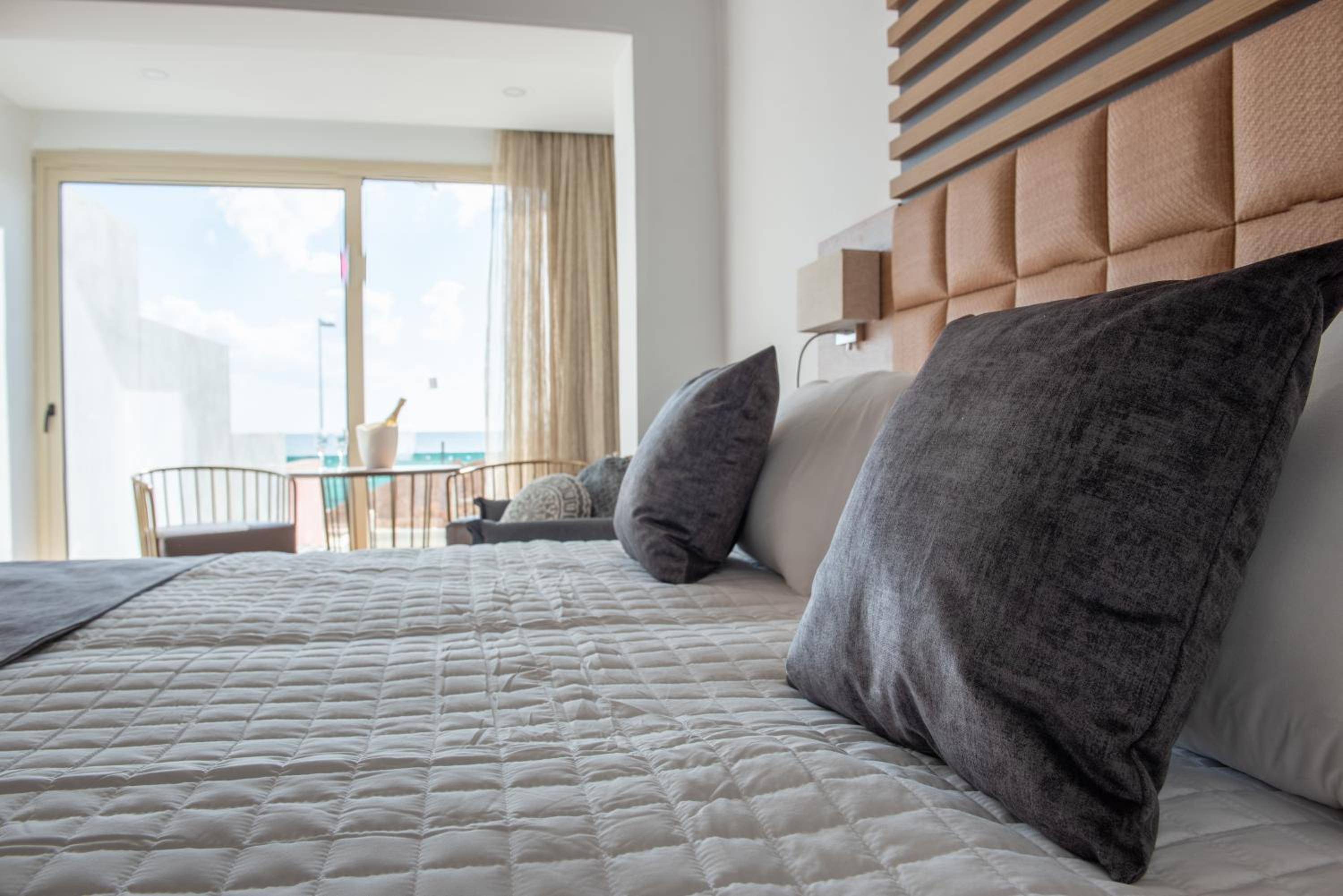 Suite With Private Pool