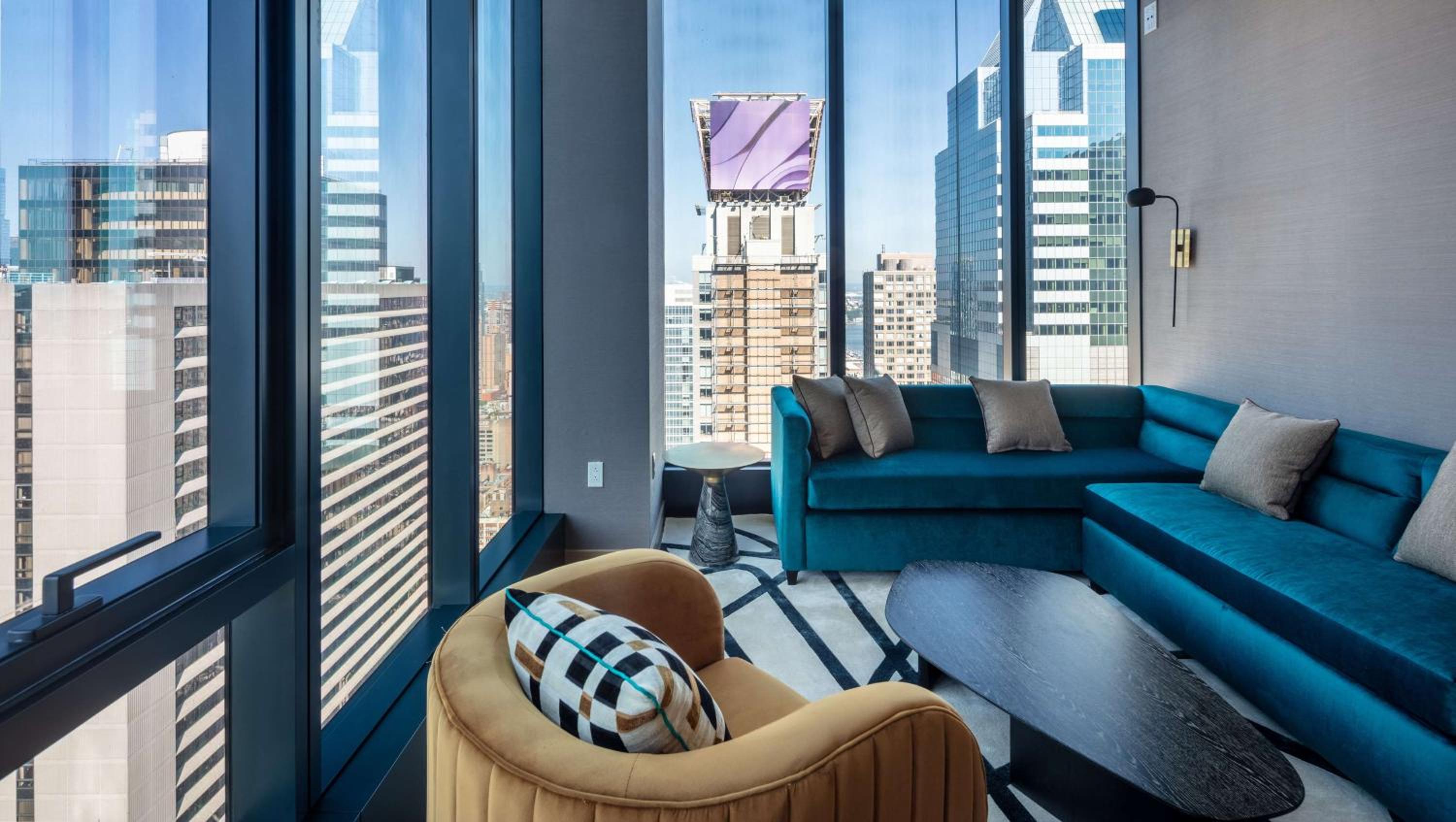 King Suite with Skyline View