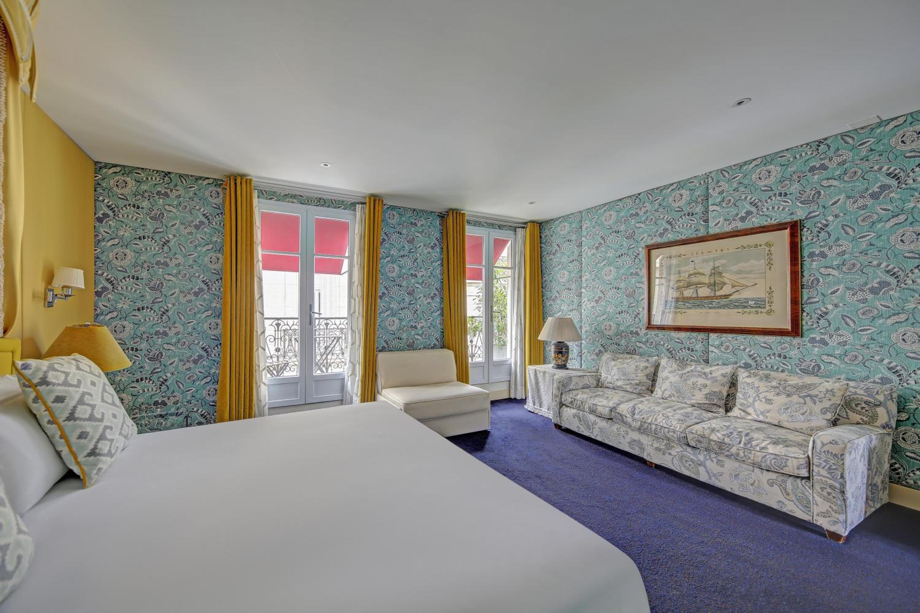 Junior Suite with Balcony