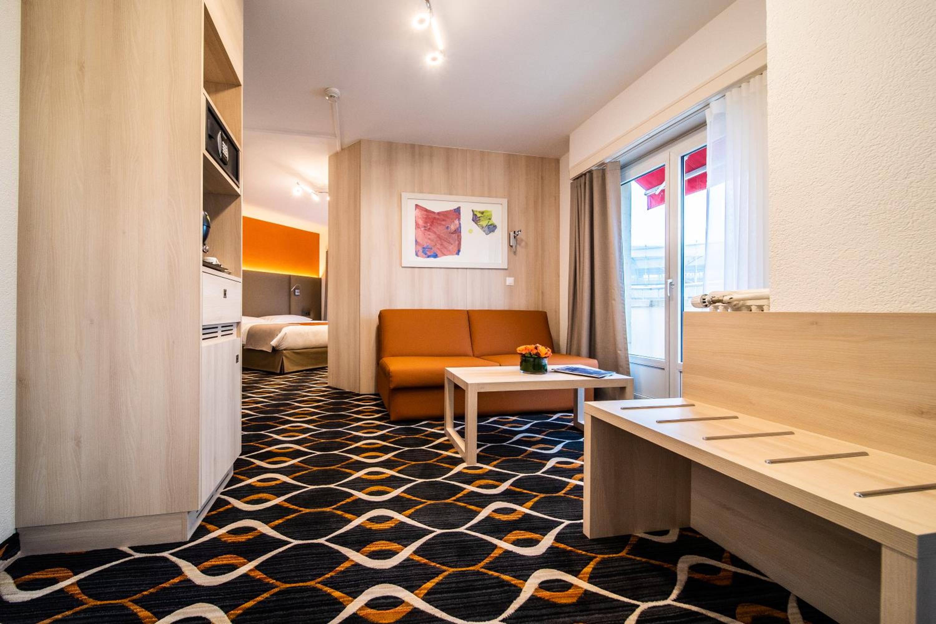 Junior Suite with Lake View