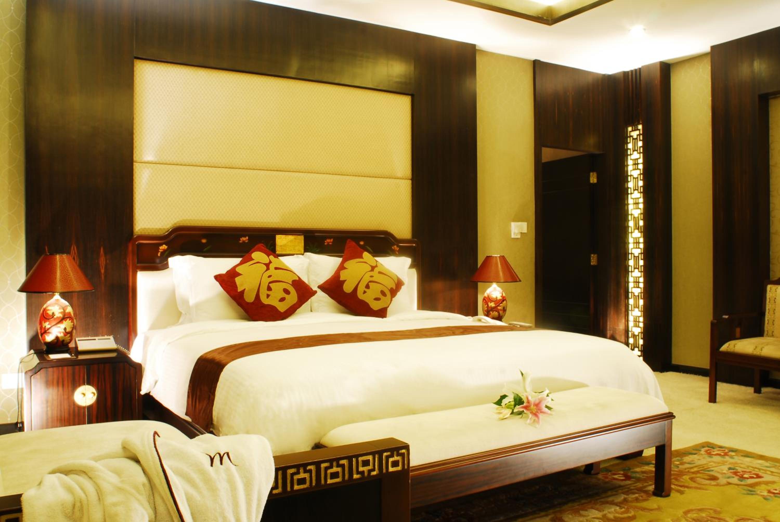 Executive King Suite