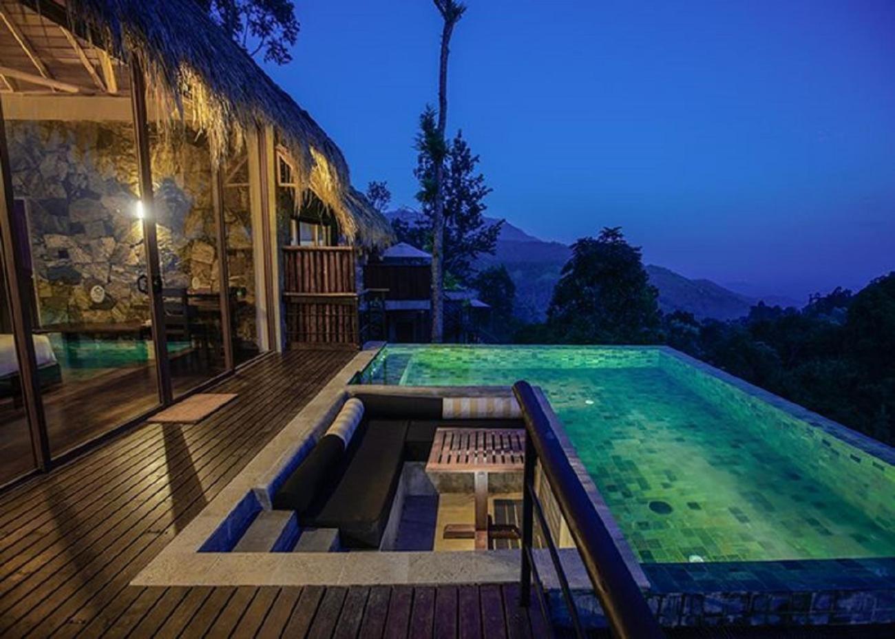 Grand Executive Suite with Plunge Pool