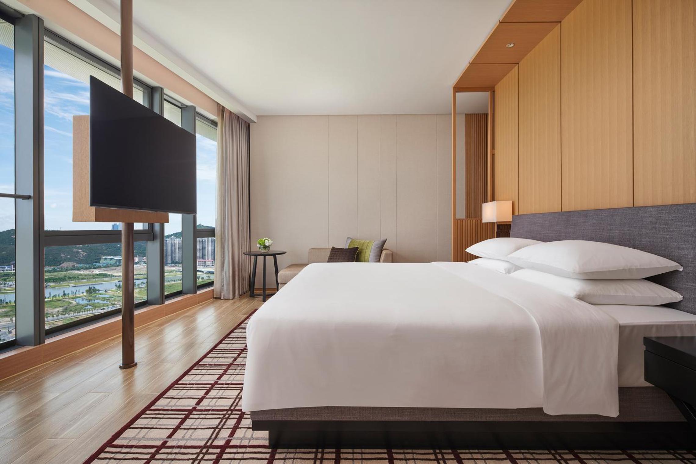 Executive King Suite