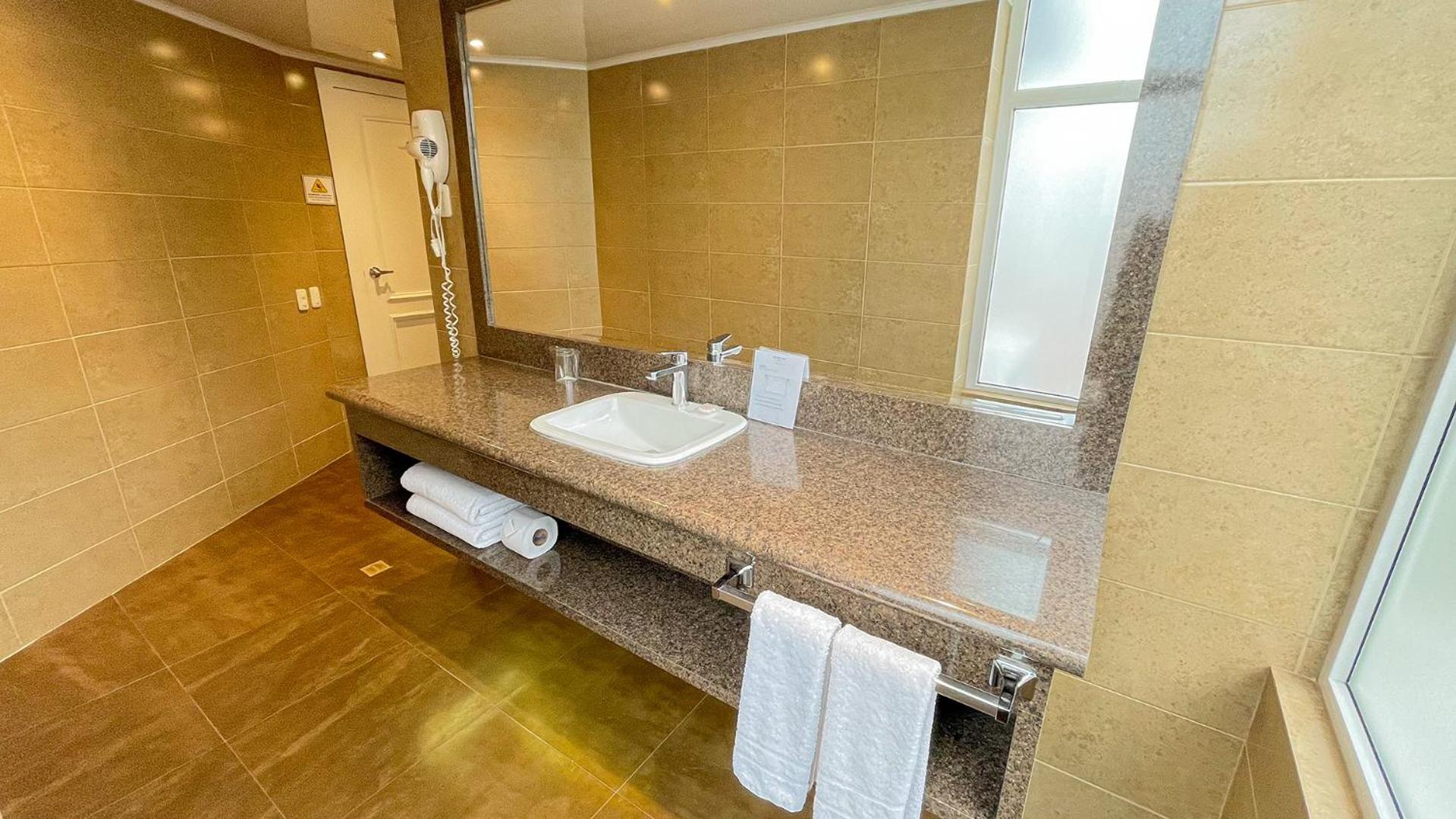 Superior Suite with 2 Single Beds