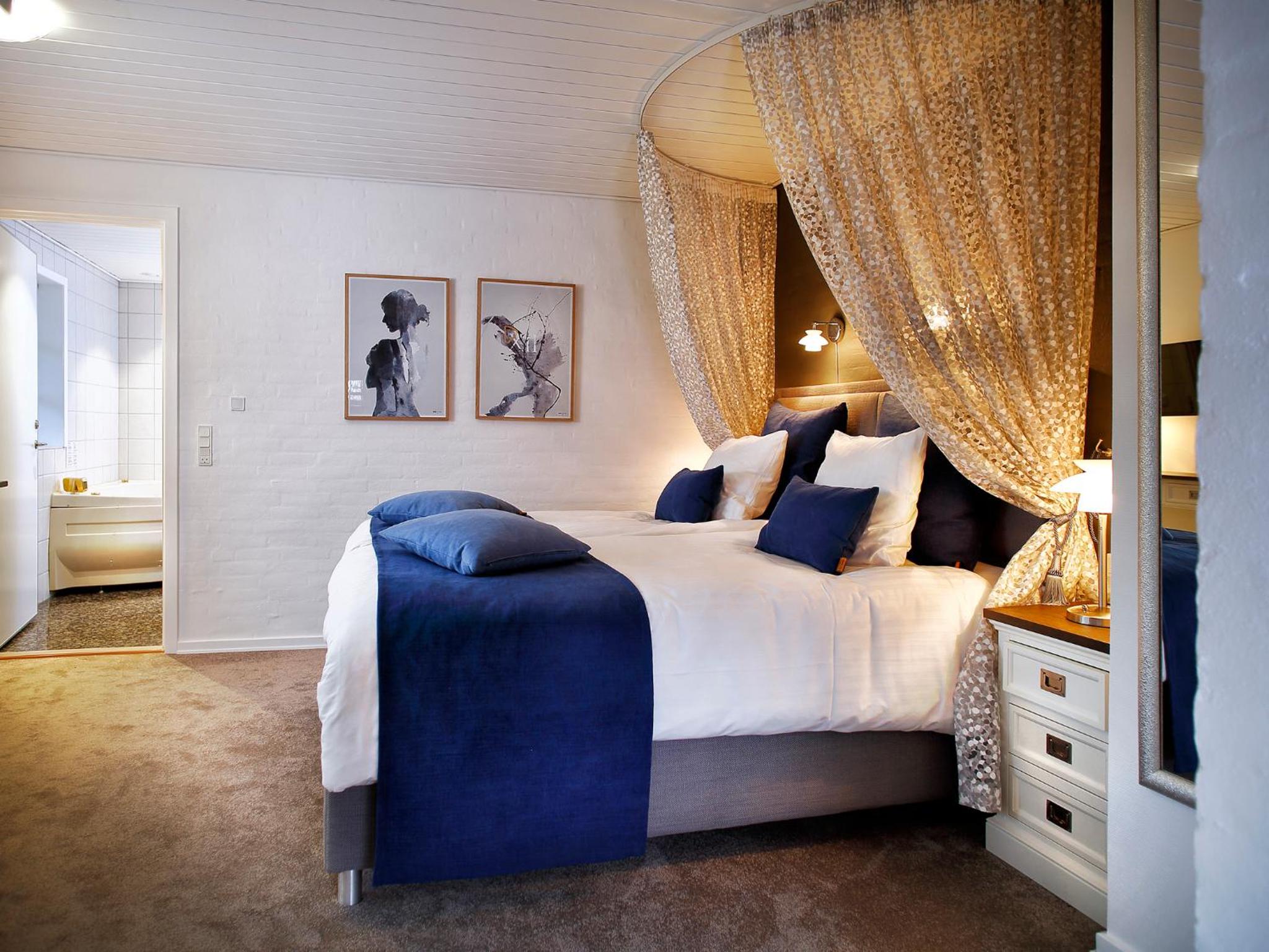 Courtyard Suite Terrace