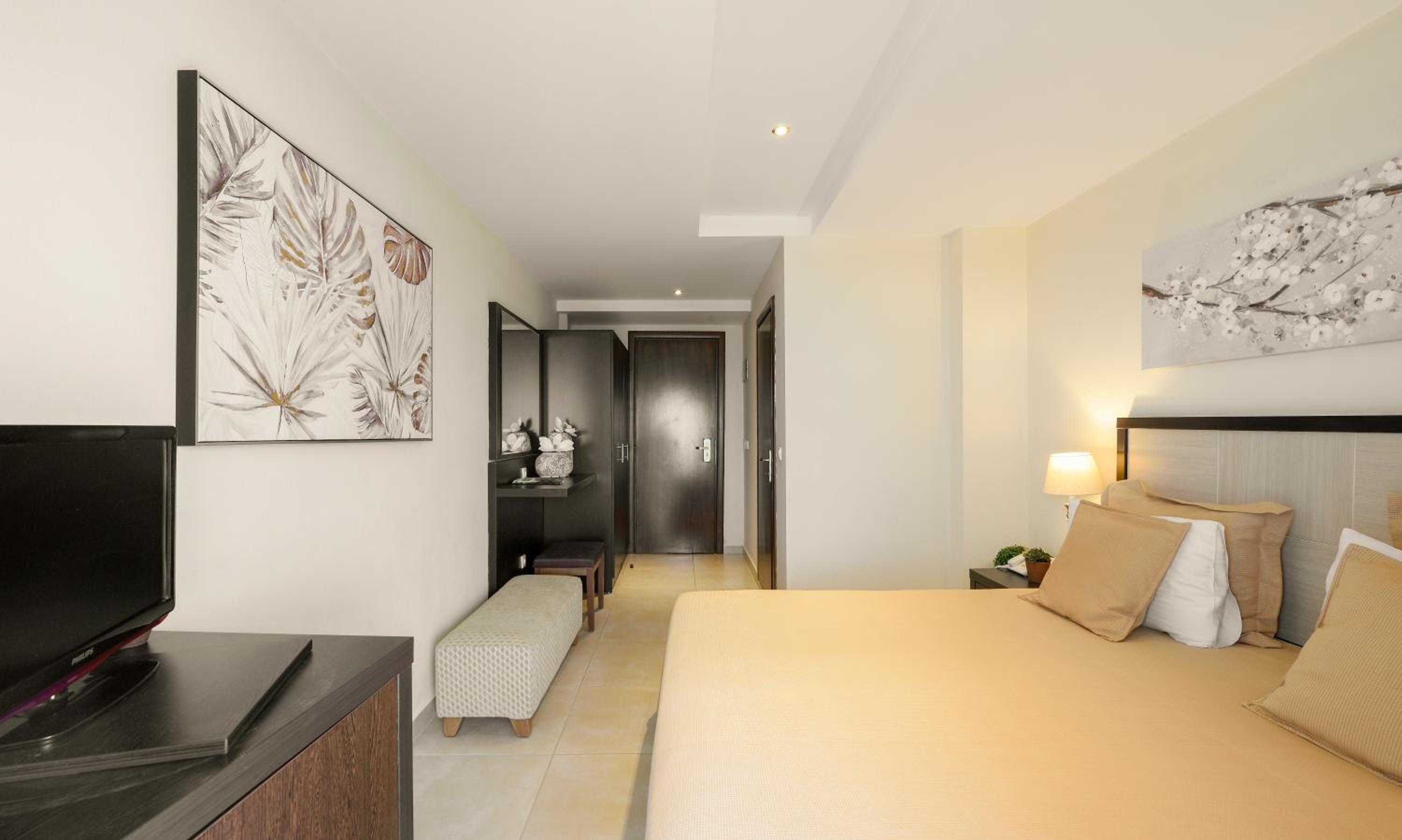 Superior Double or Twin Room with Sea View