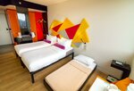 Standard Triple Room, 3 Single Beds в Ibis Styles Singapore On Macpherson