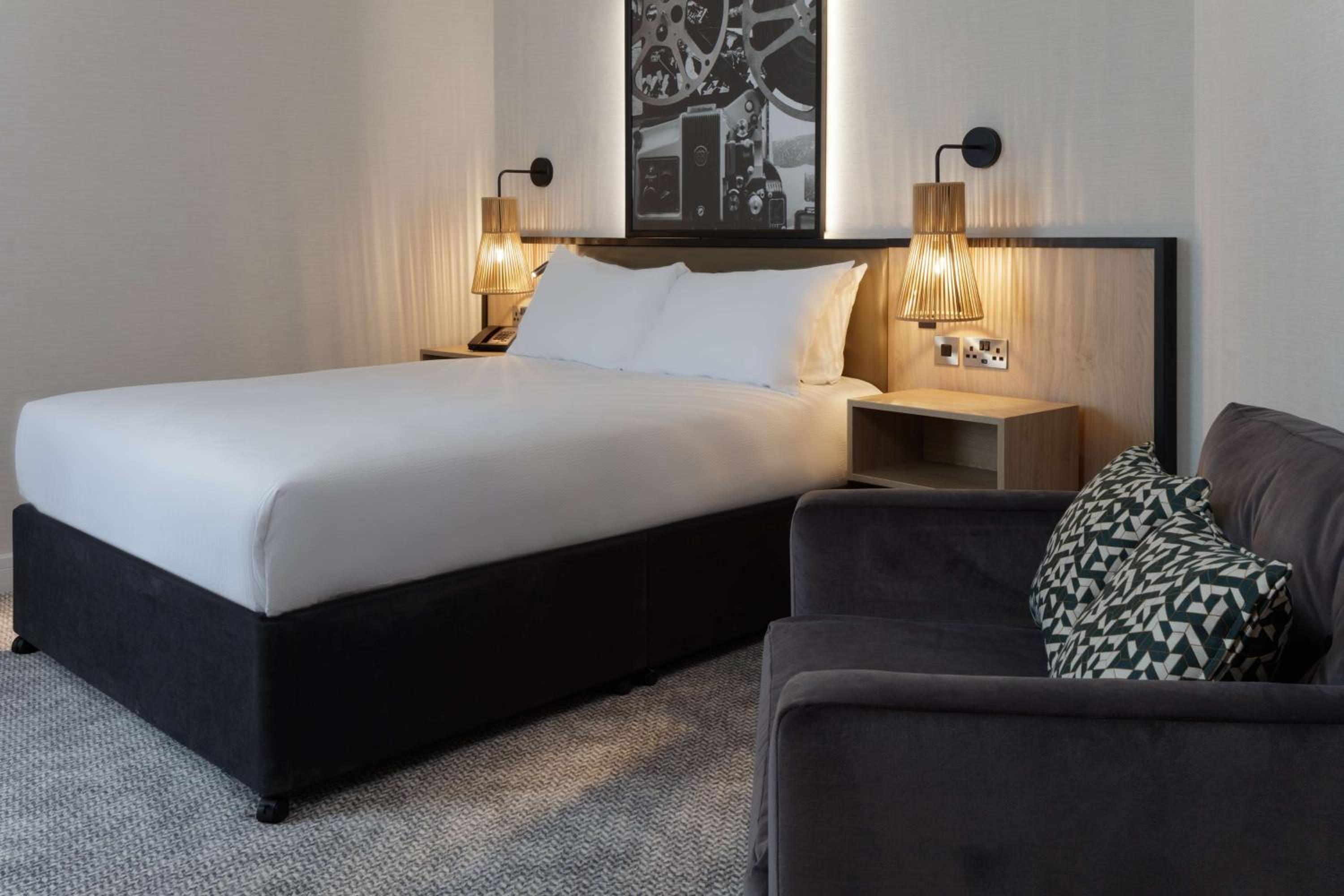 Queen Room with Sofa Bed