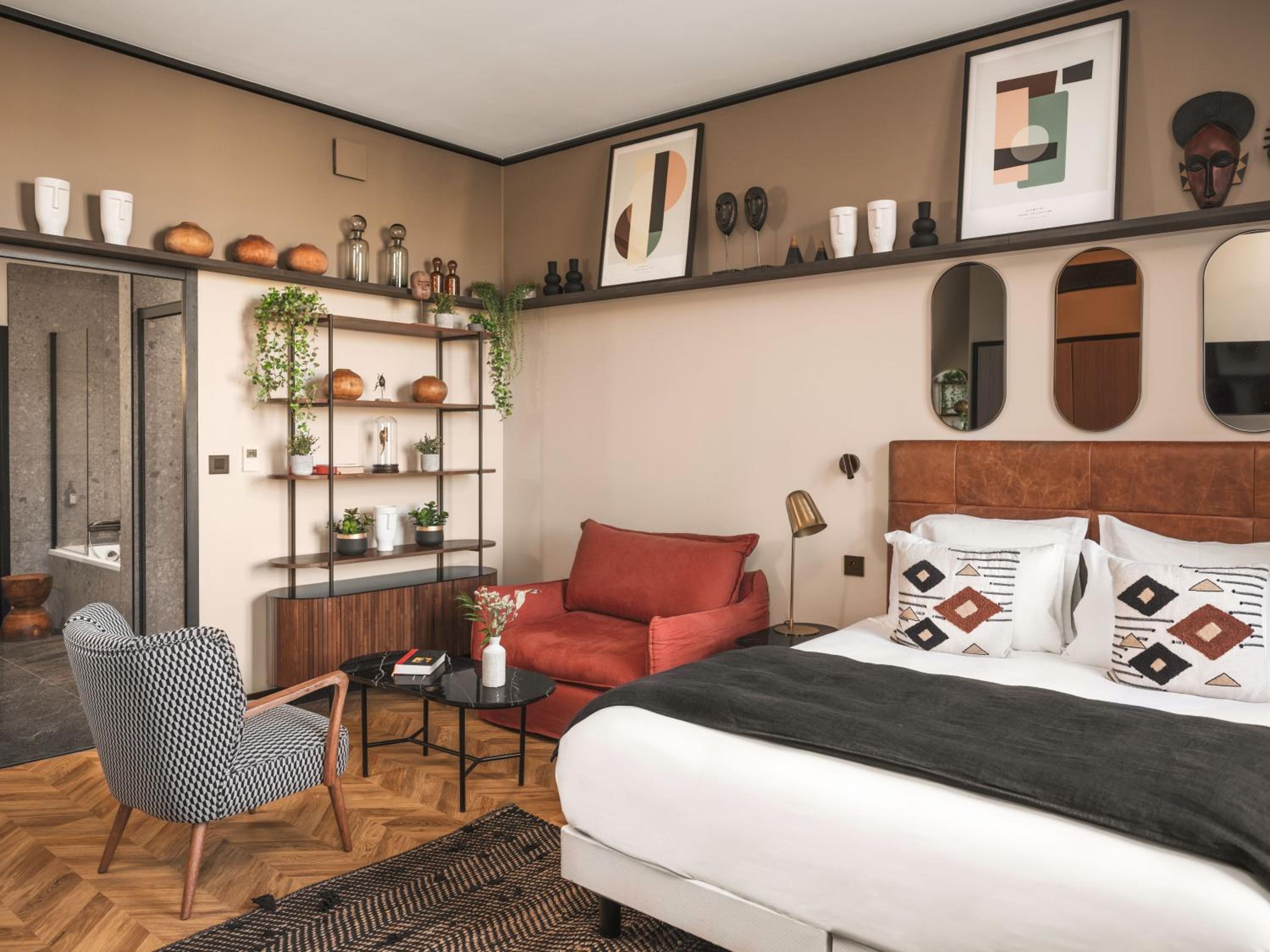 Deluxe Triple Room with Harbor View