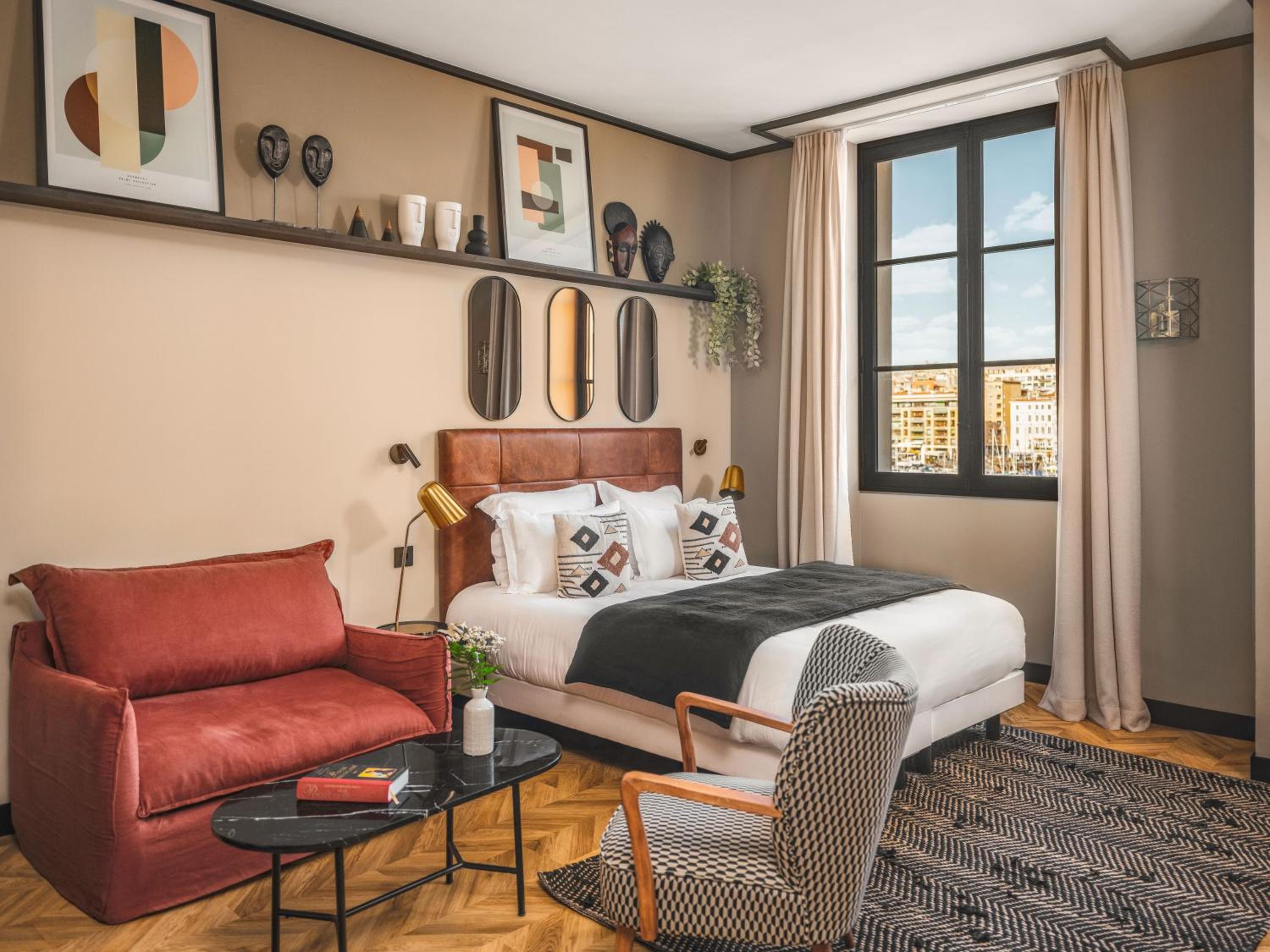 Deluxe Triple Room with Harbor View