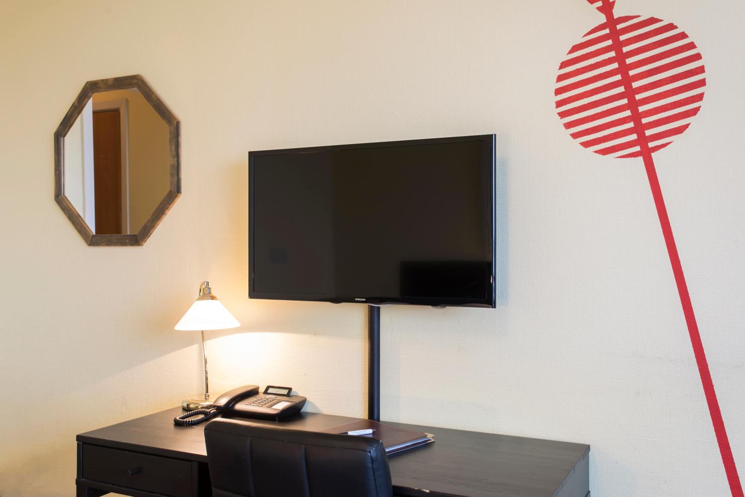 Twin Room with Nature View Balcony