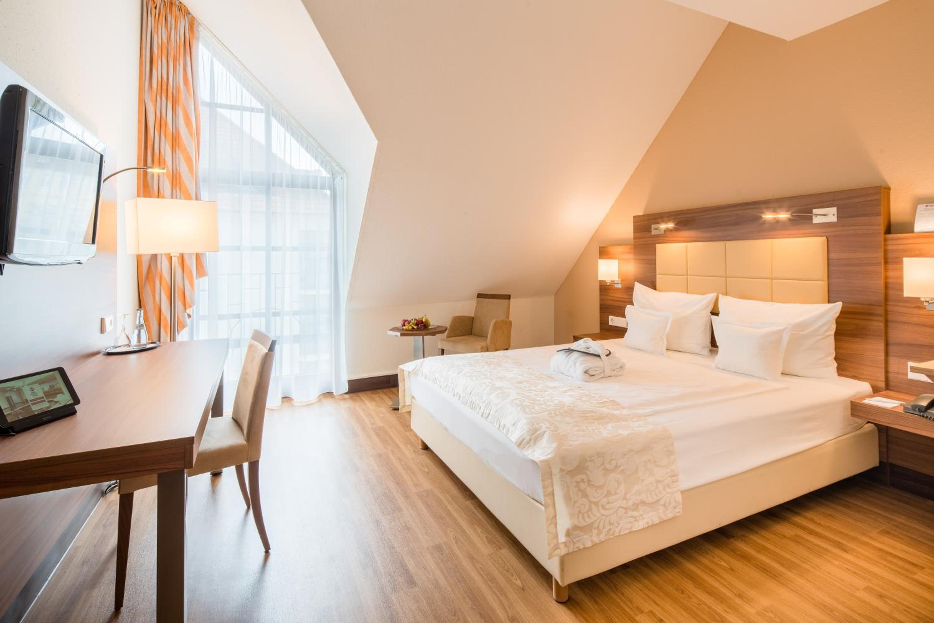 Business Double Room with Double Bed