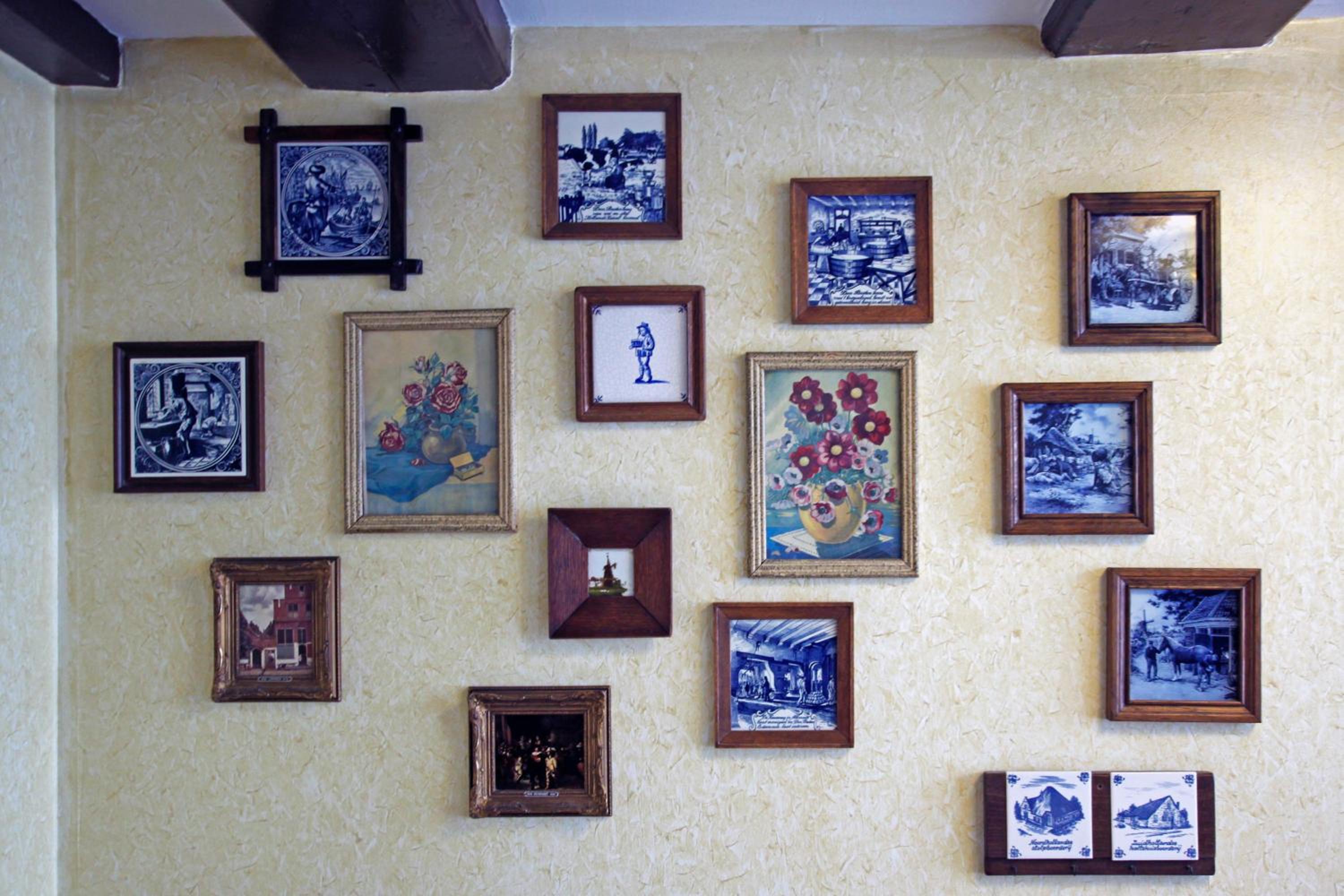 The Old Dutch 'Suite'