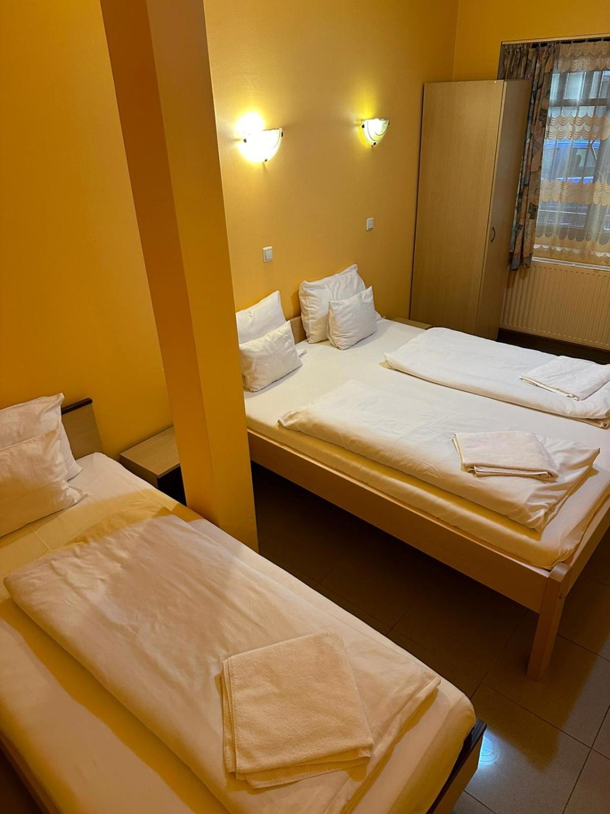 Two-Bedroom Apartment (4 Adults)