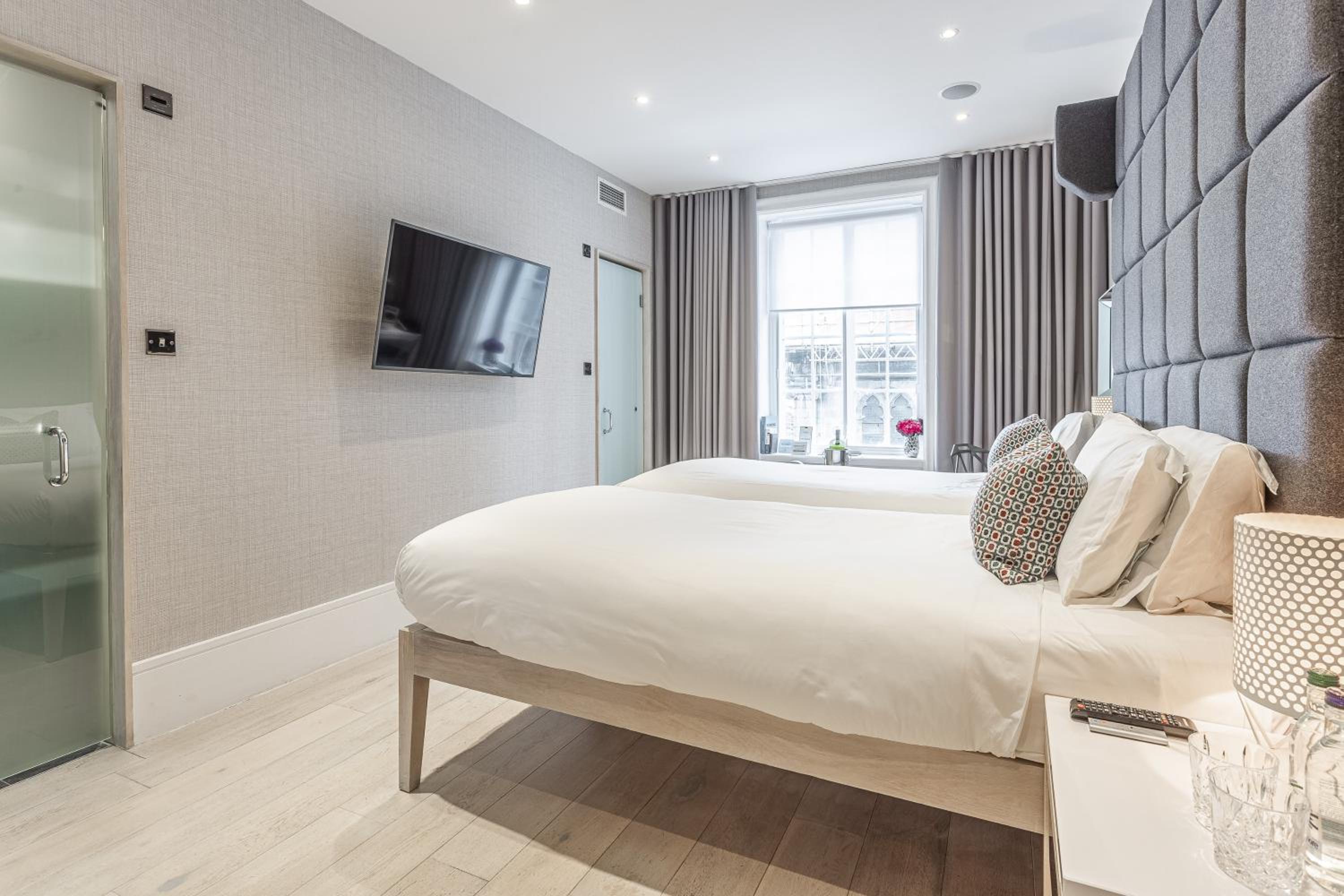 Royal Mile Twin or Double