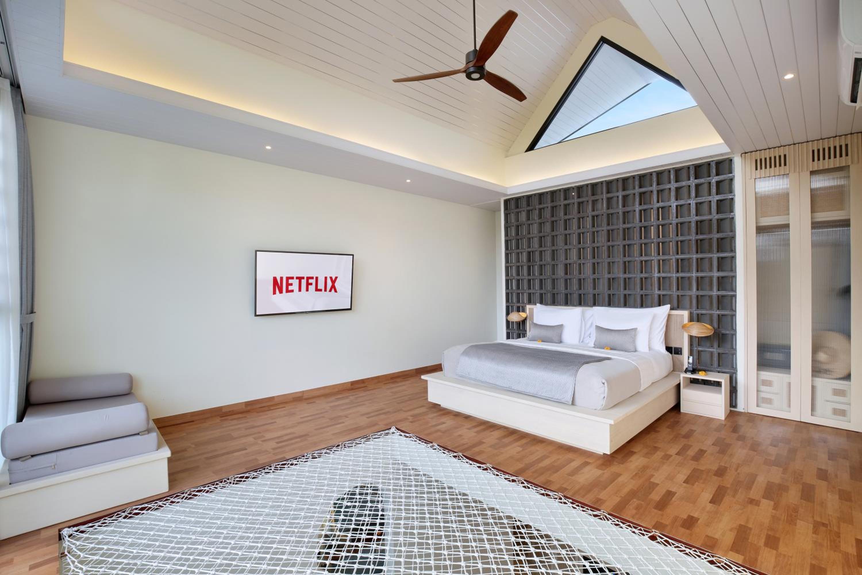 Loft One Bedroom Villa with Private Pool