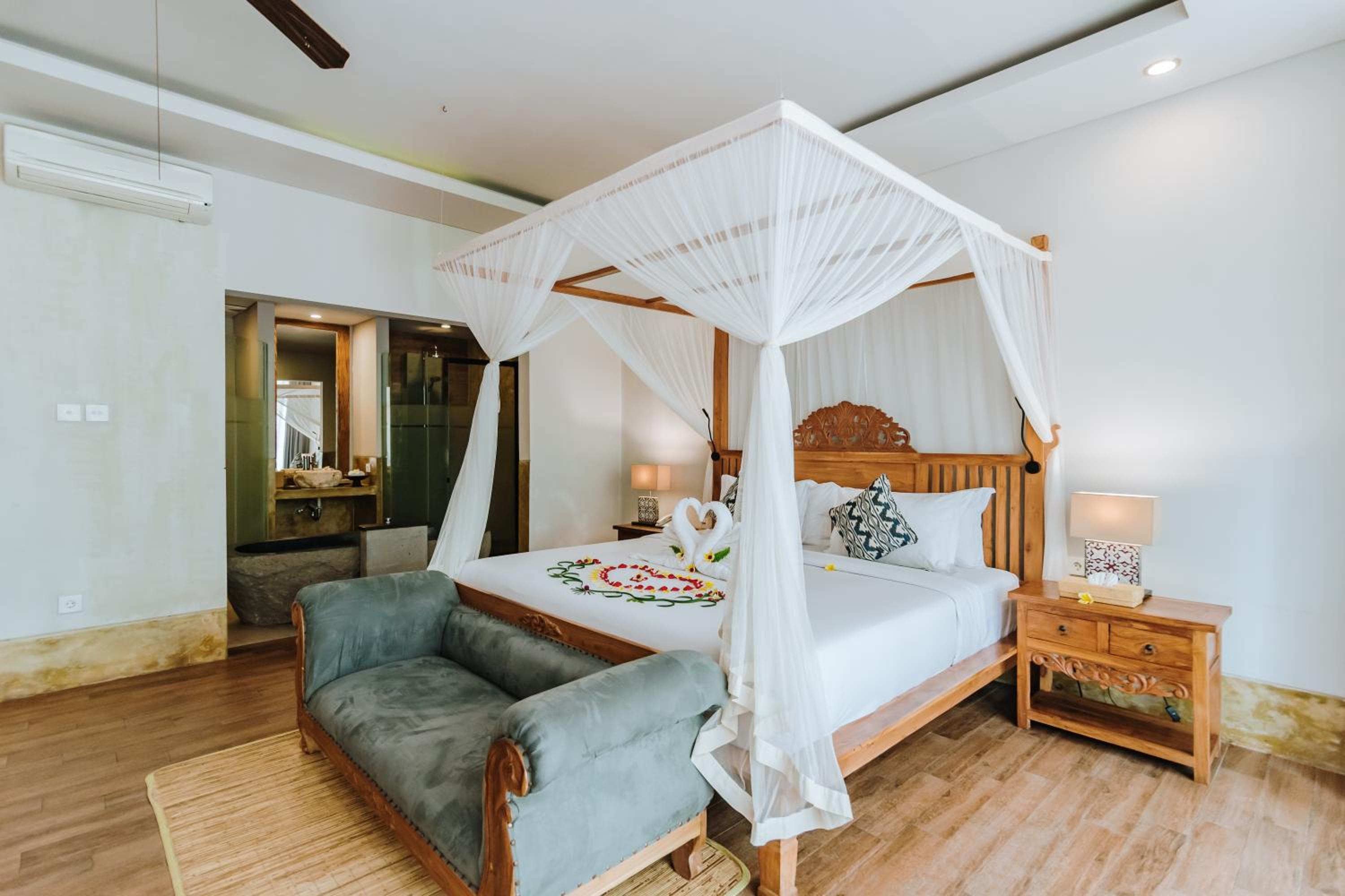 One-Bedroom Pool Villa with River View