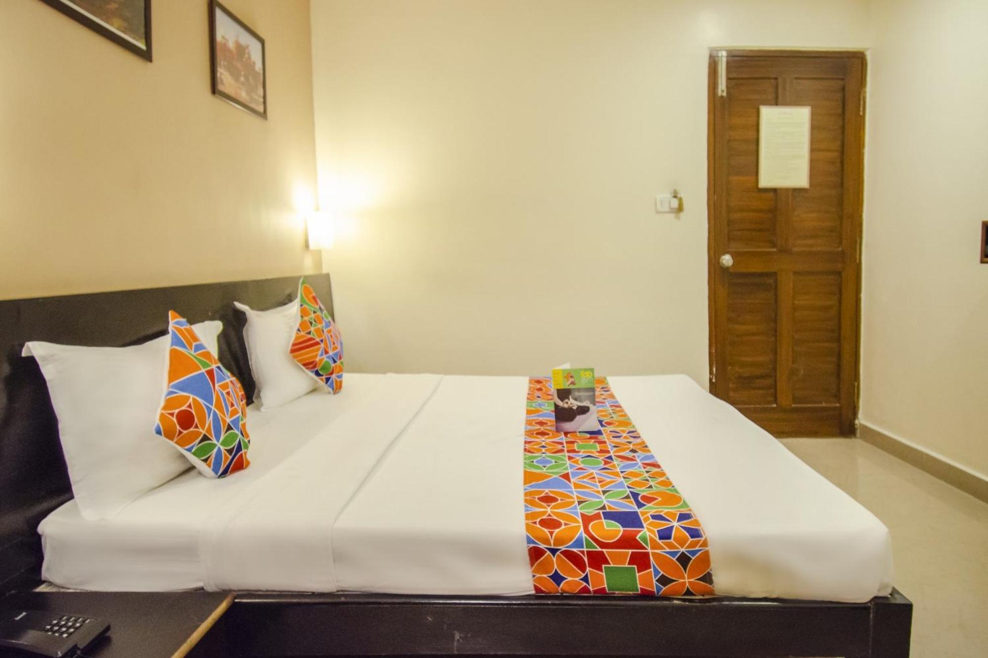 Deluxe Double AC Room