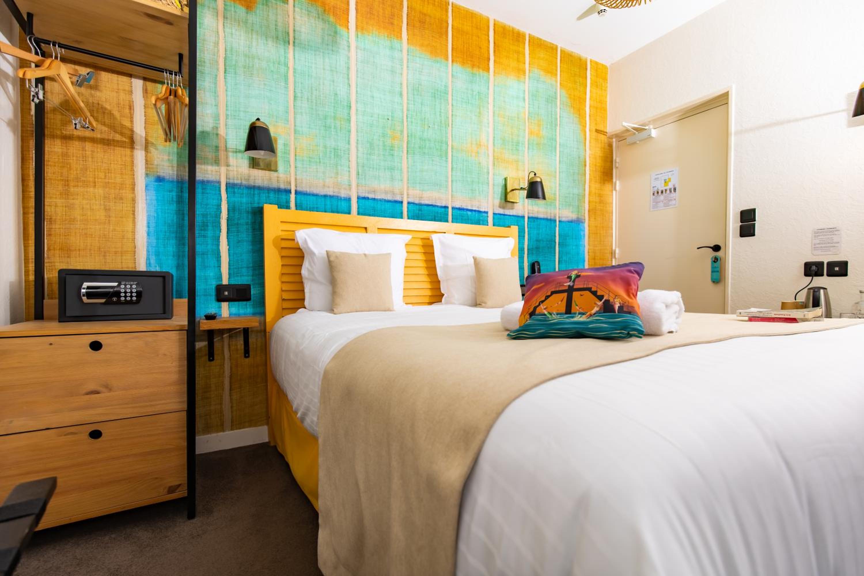 Double Room with Courtyard View