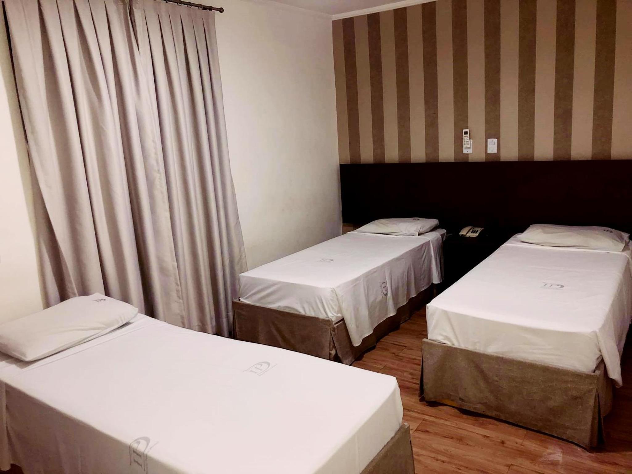 Quarto Luxo Triplo