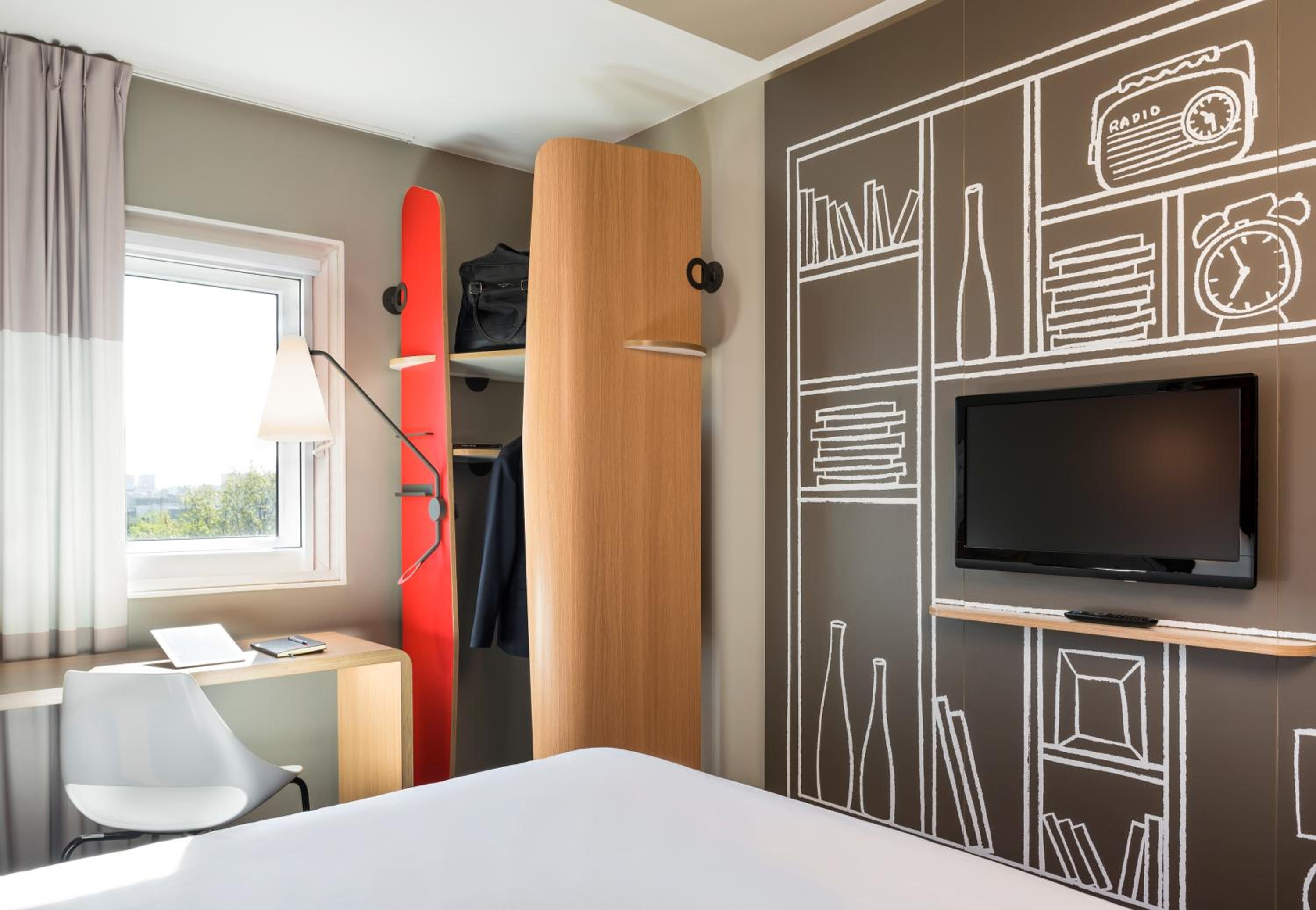 Double Sweet Room by Ibis