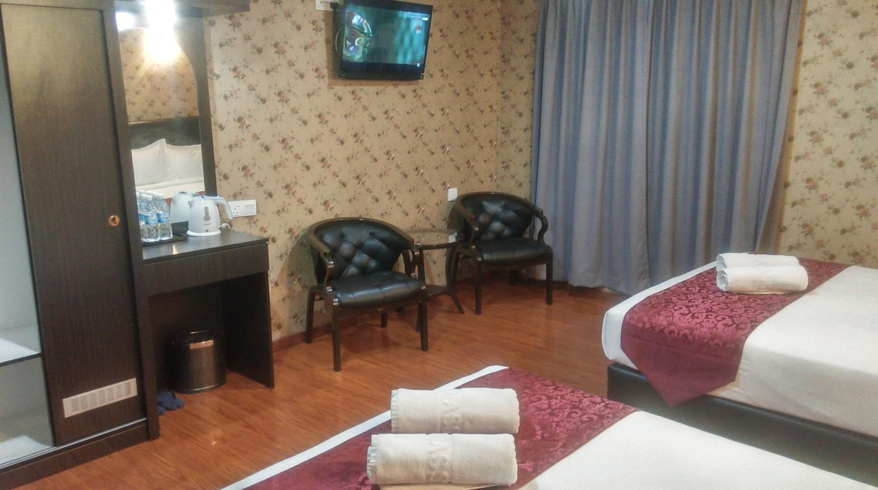 Superior Family Room