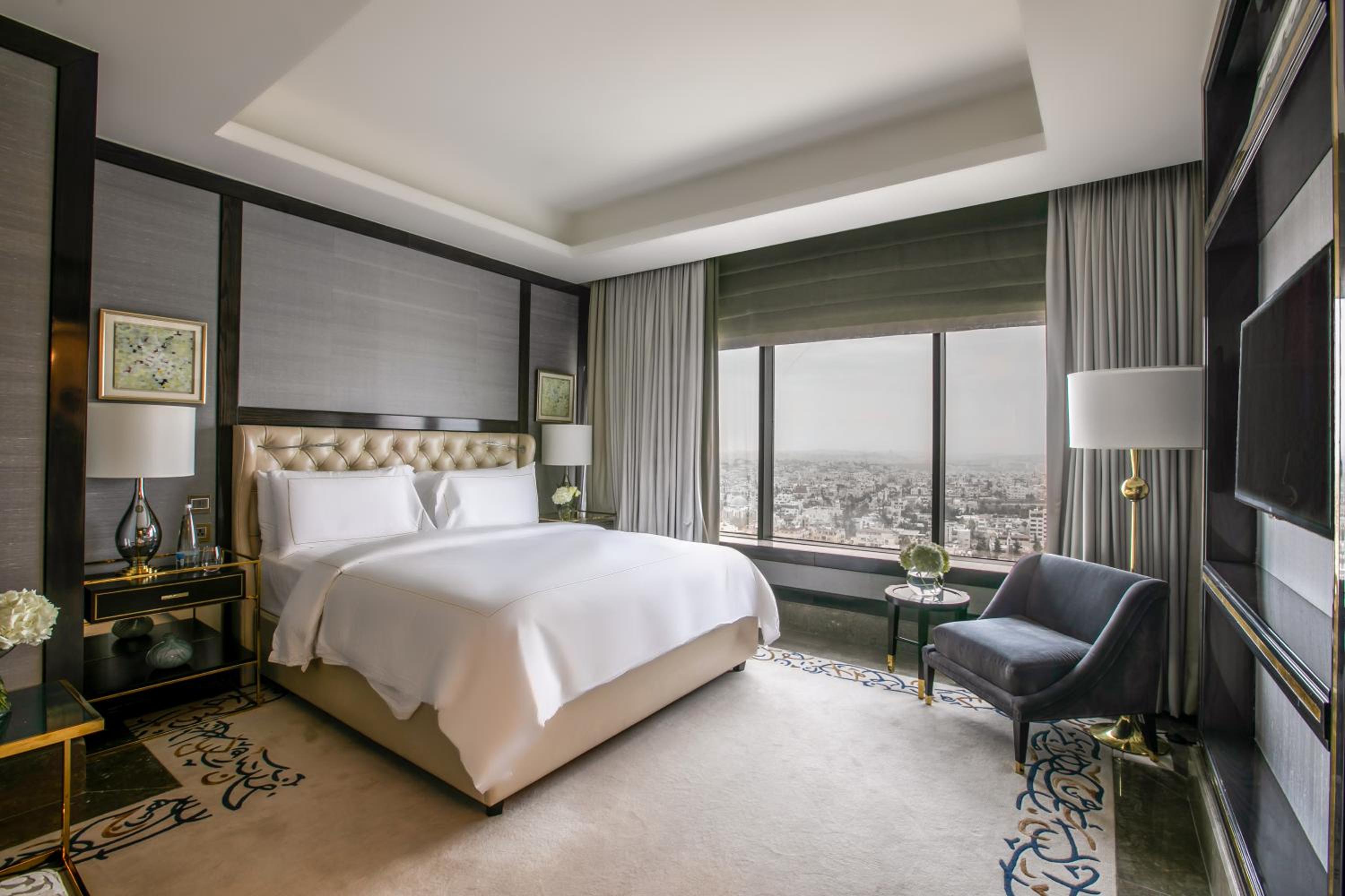 Presidential Signature Suite