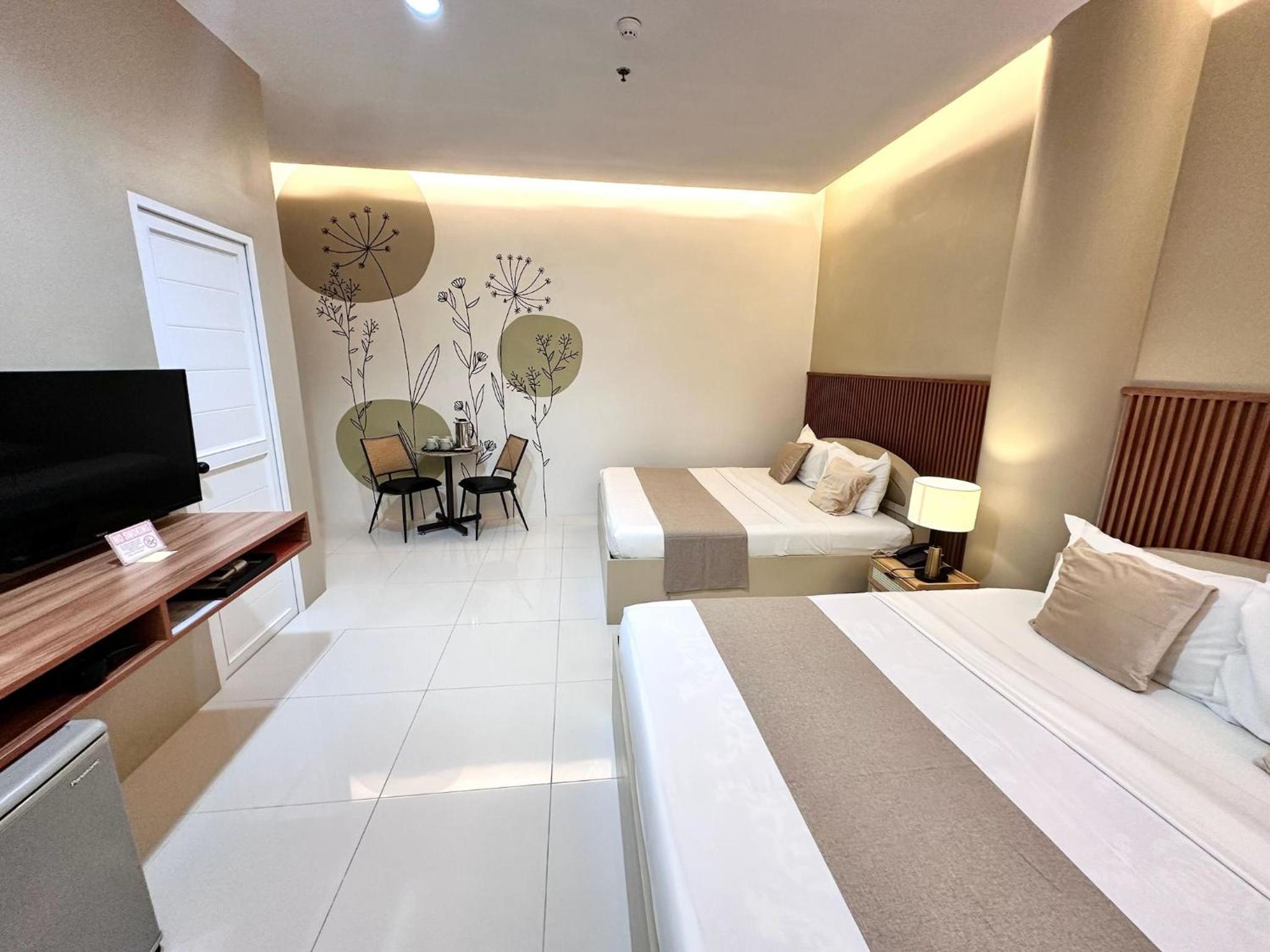 Deluxe Quadruple Room