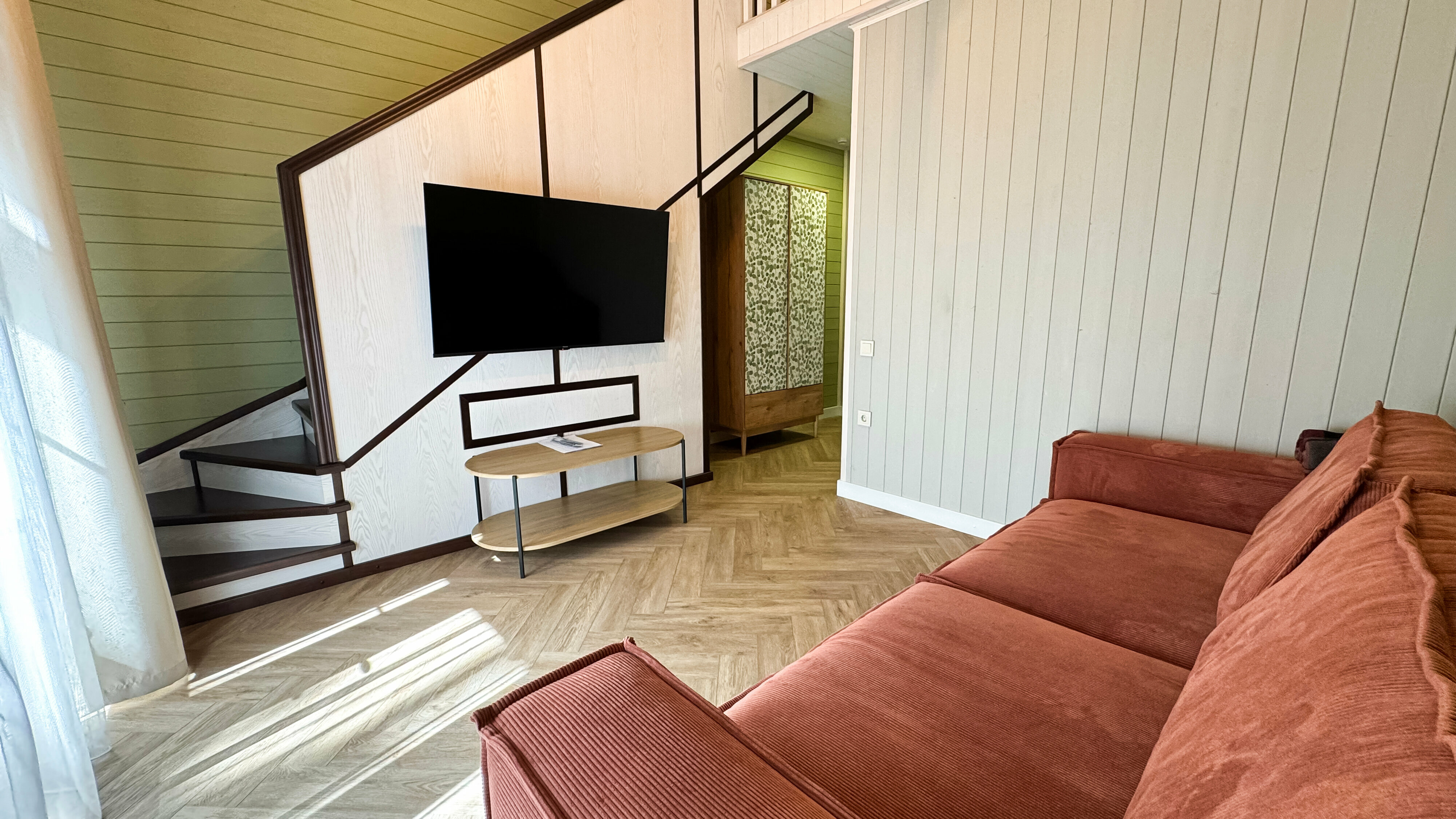 Двухуровневый четырехместный номер