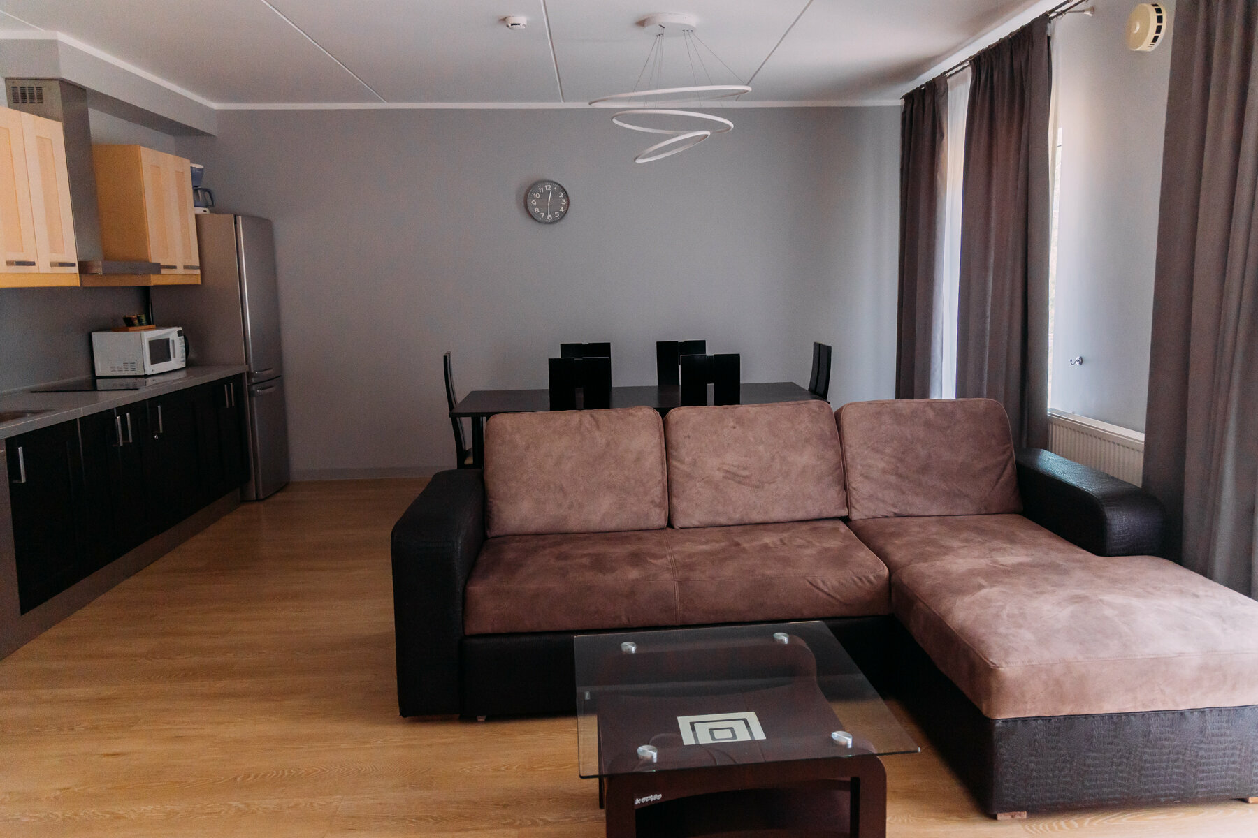 Апартаменты трехкомнатные