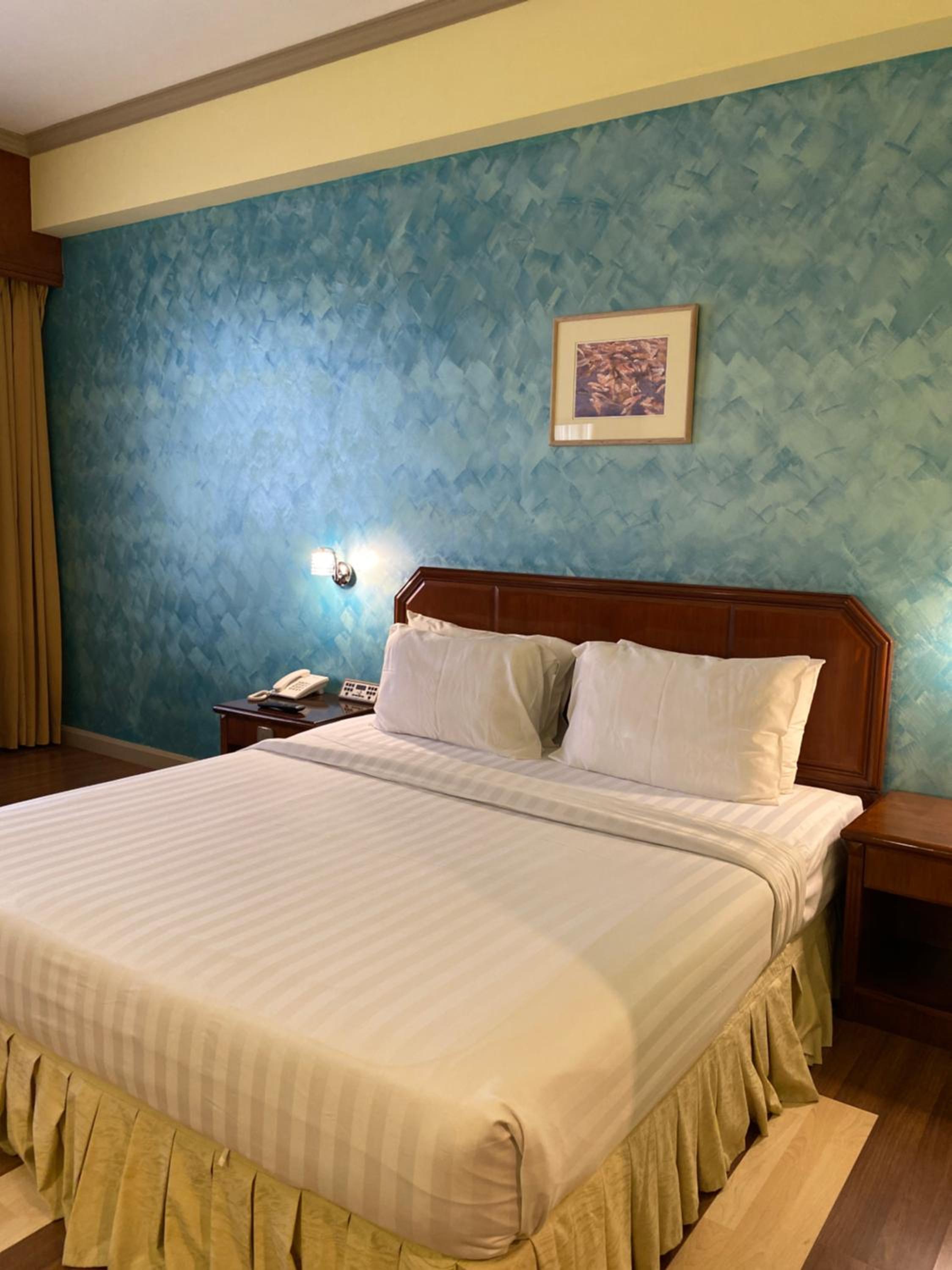 Selingan Deluxe King Room