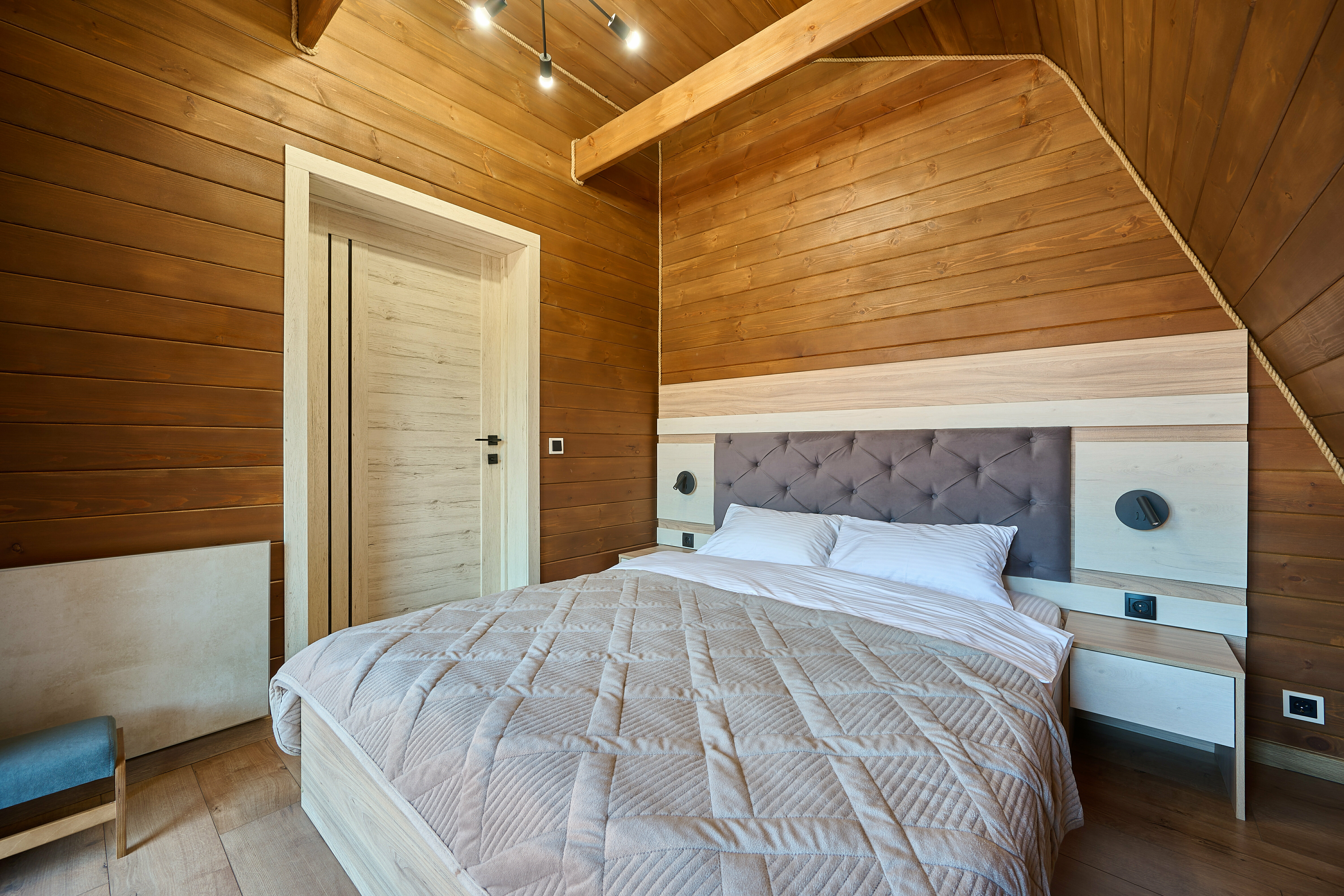 Шале №2!!!  С 1 спальней + кухня гостиная с собственной кухней и ванной комнатой